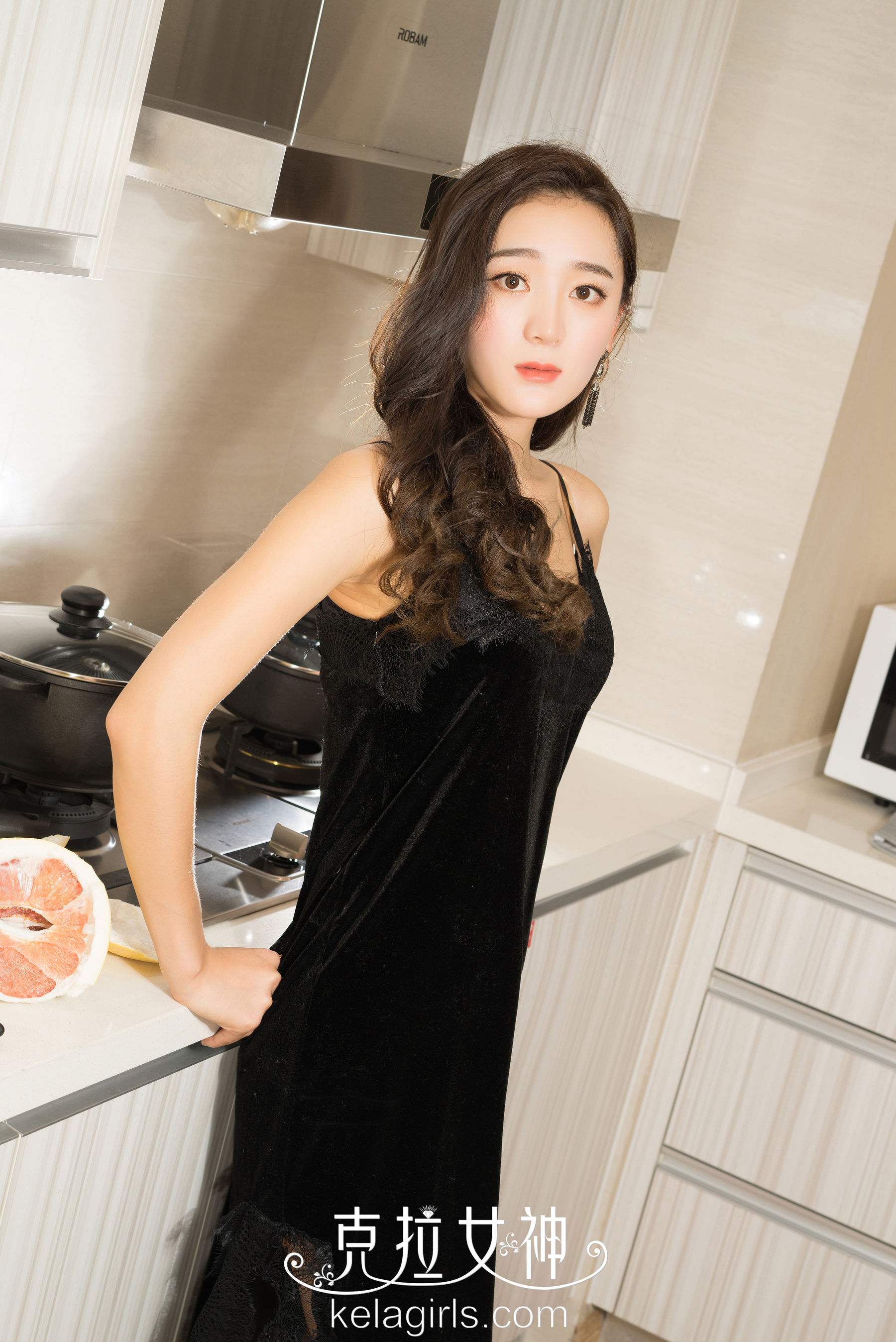 穆雪儿《红太狼》 [克拉女神]_第2张