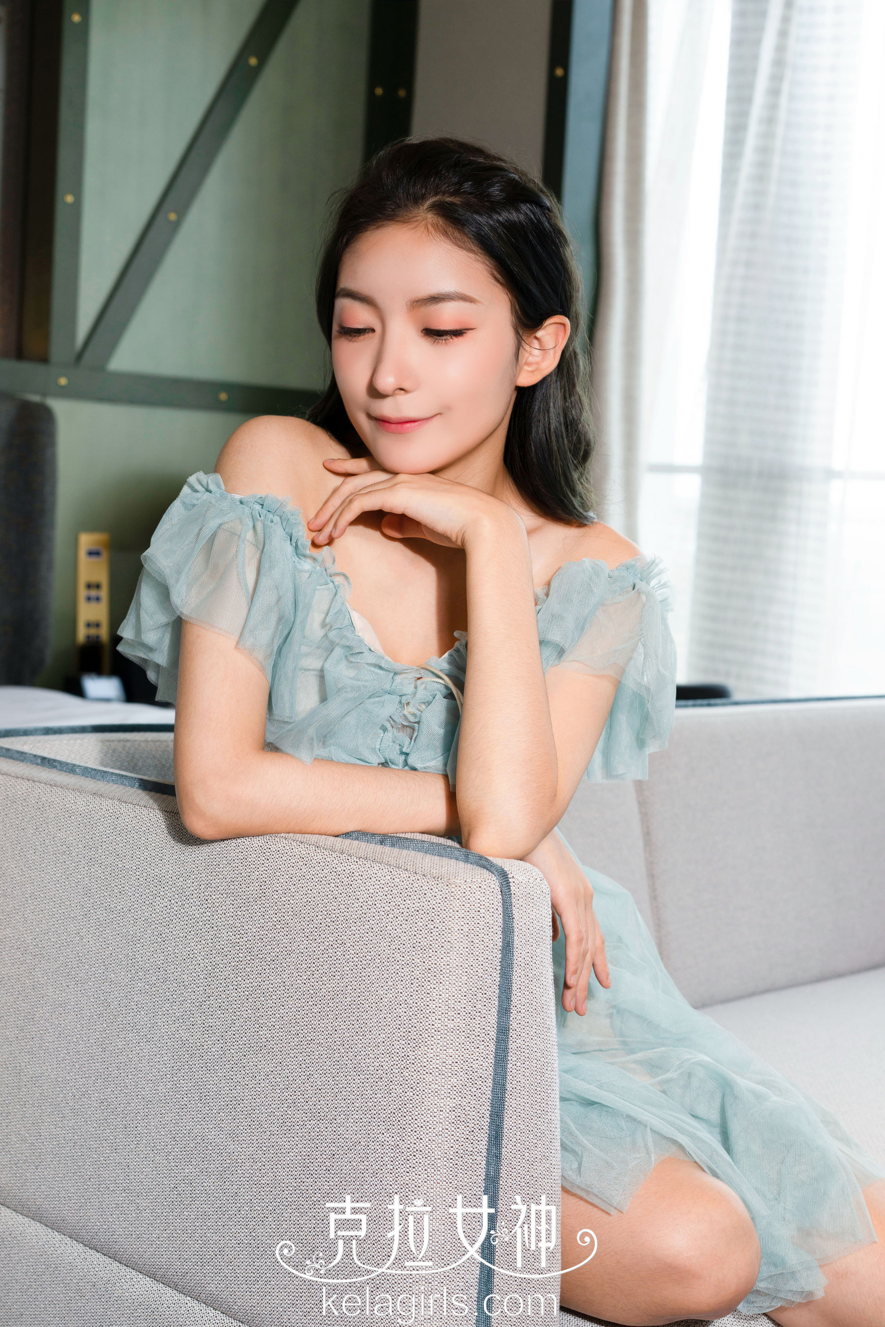 [克拉女神Kelagirls]  苏展 巧笑倩兮_第1张