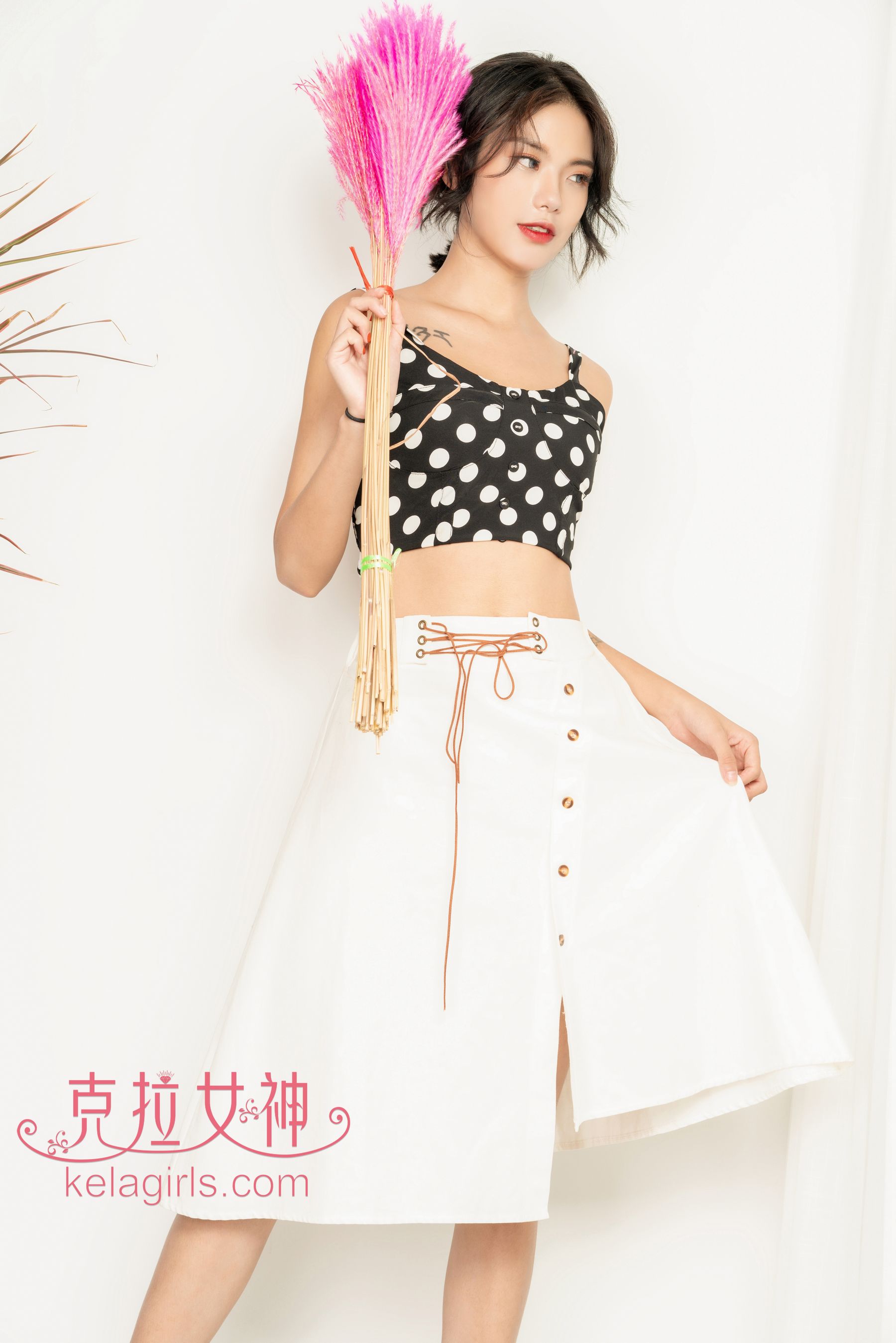 [克拉女神Kelagirls]  羽西 琪花瑶草_第4张