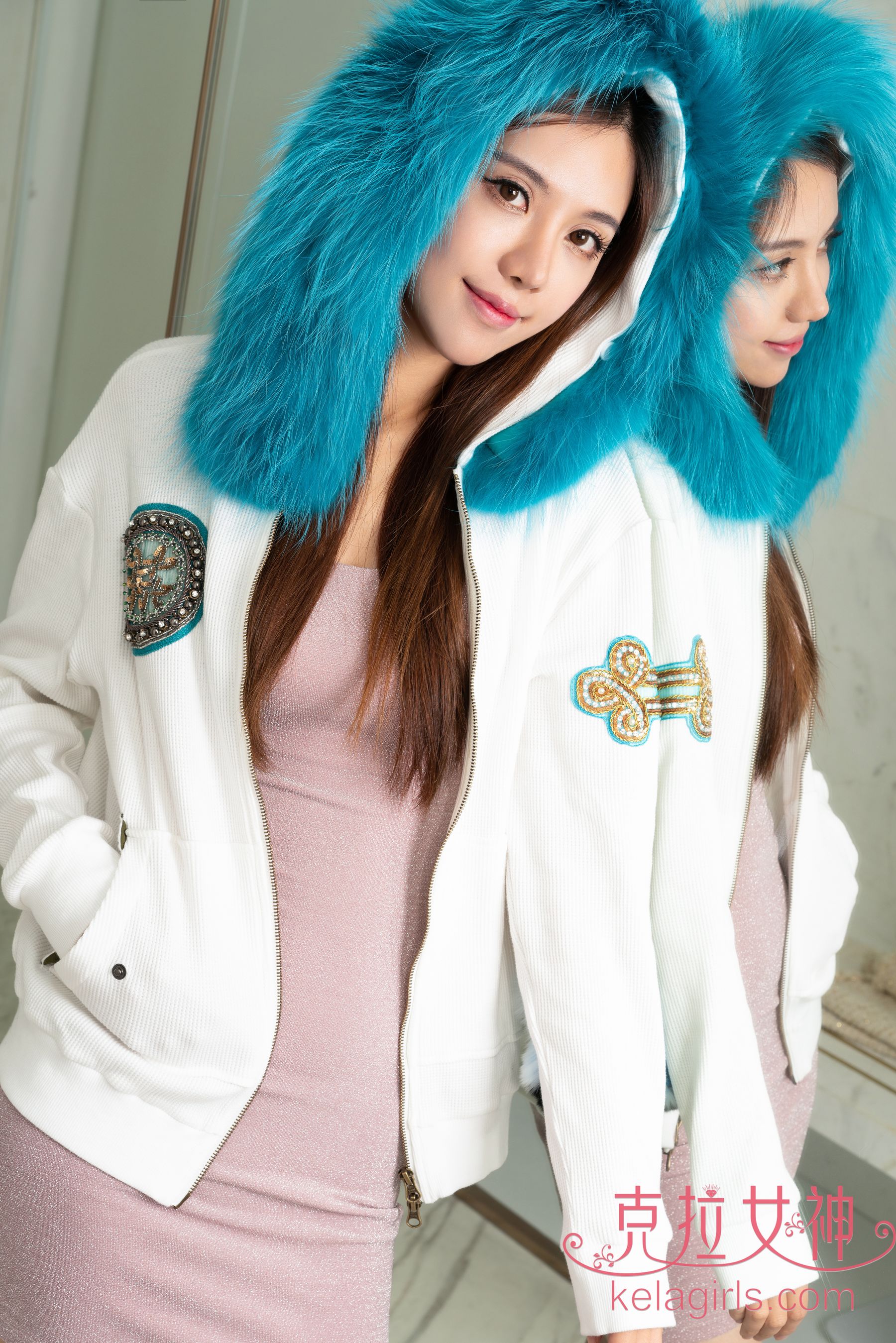 [克拉女神Kelagirls]  静宜 纤纤玉笋裹轻云_第2张