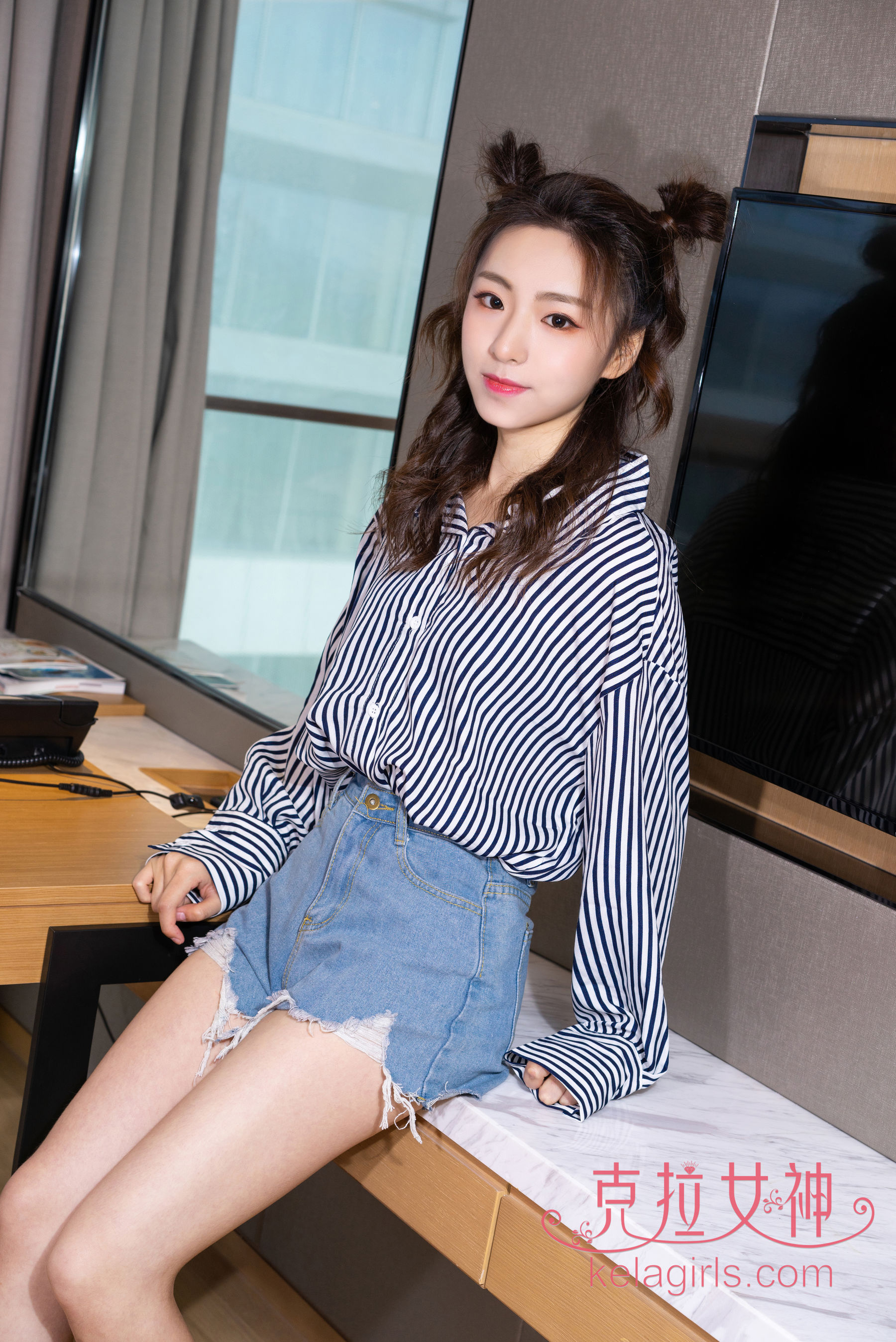 [克拉女神Kelagirls]  吕佳 哪吒挑高跟_第1张