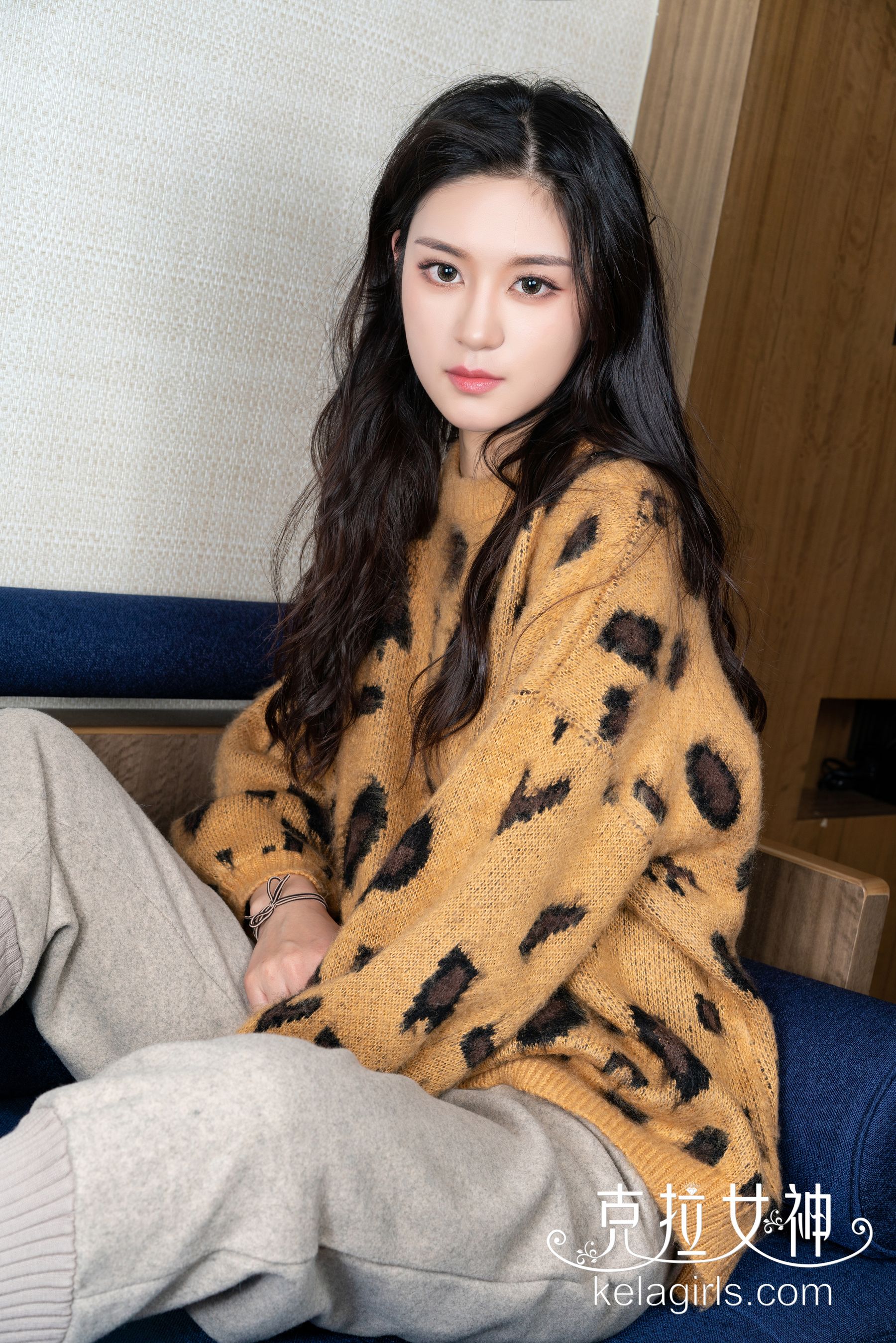 [克拉女神Kelagirls]  汤怡 解衣温凉_第1张