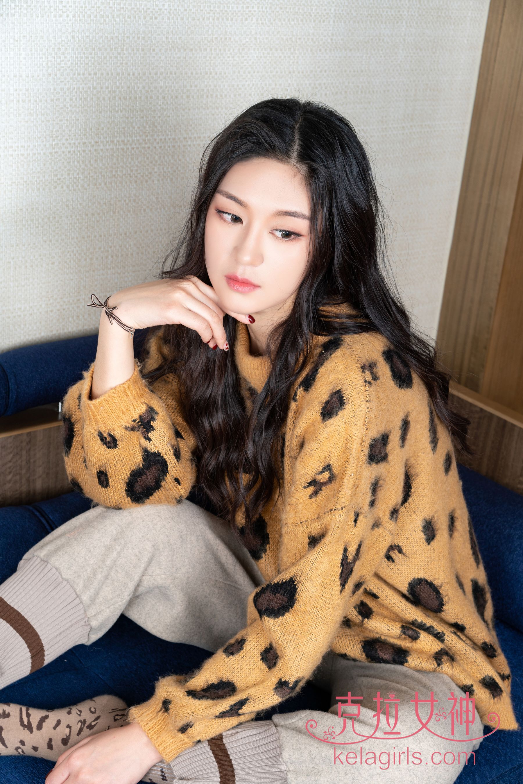 [克拉女神Kelagirls]  汤怡 解衣温凉_第2张