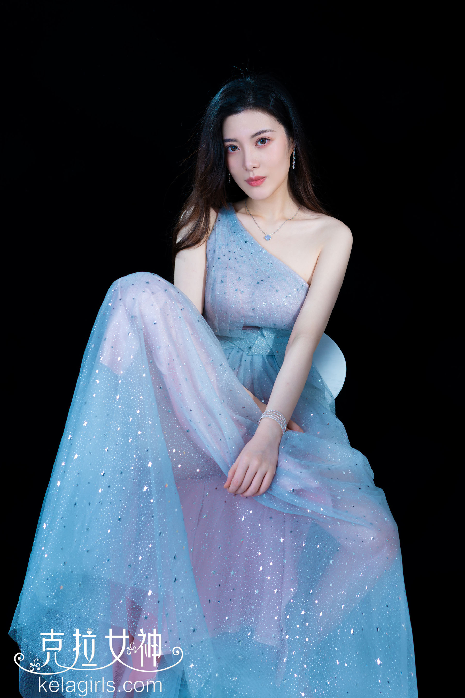 [克拉女神Kelagirls]  百琳 梦幻花系_第3张