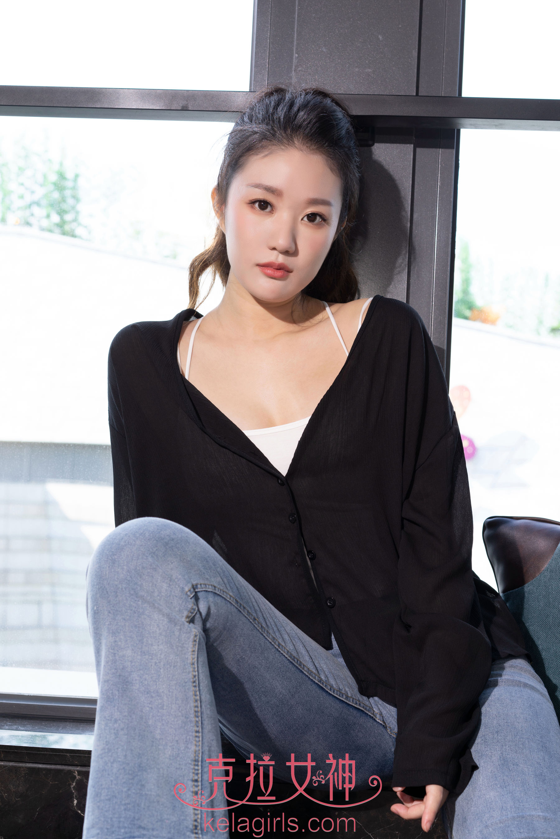 [克拉女神Kelagirls]  宋黛 超低腰牛仔_第1张