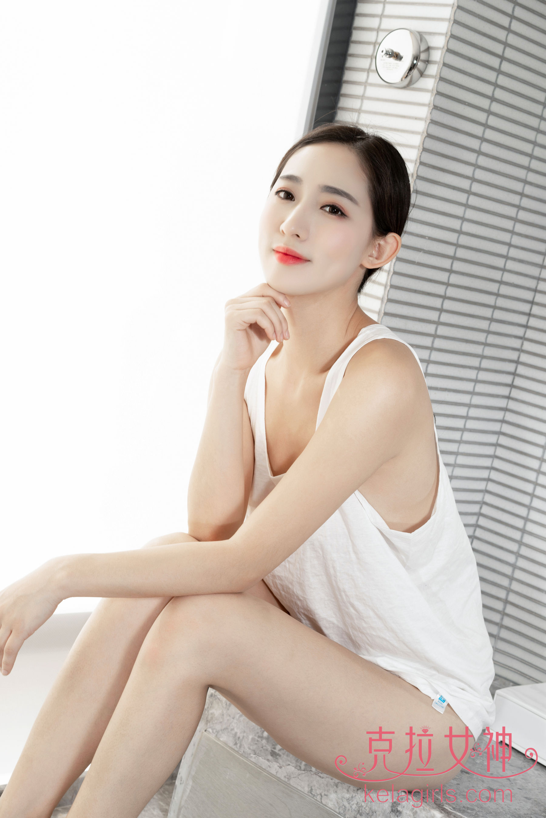 [克拉女神Kelagirls]  姜璐 宽松白背心_第5张