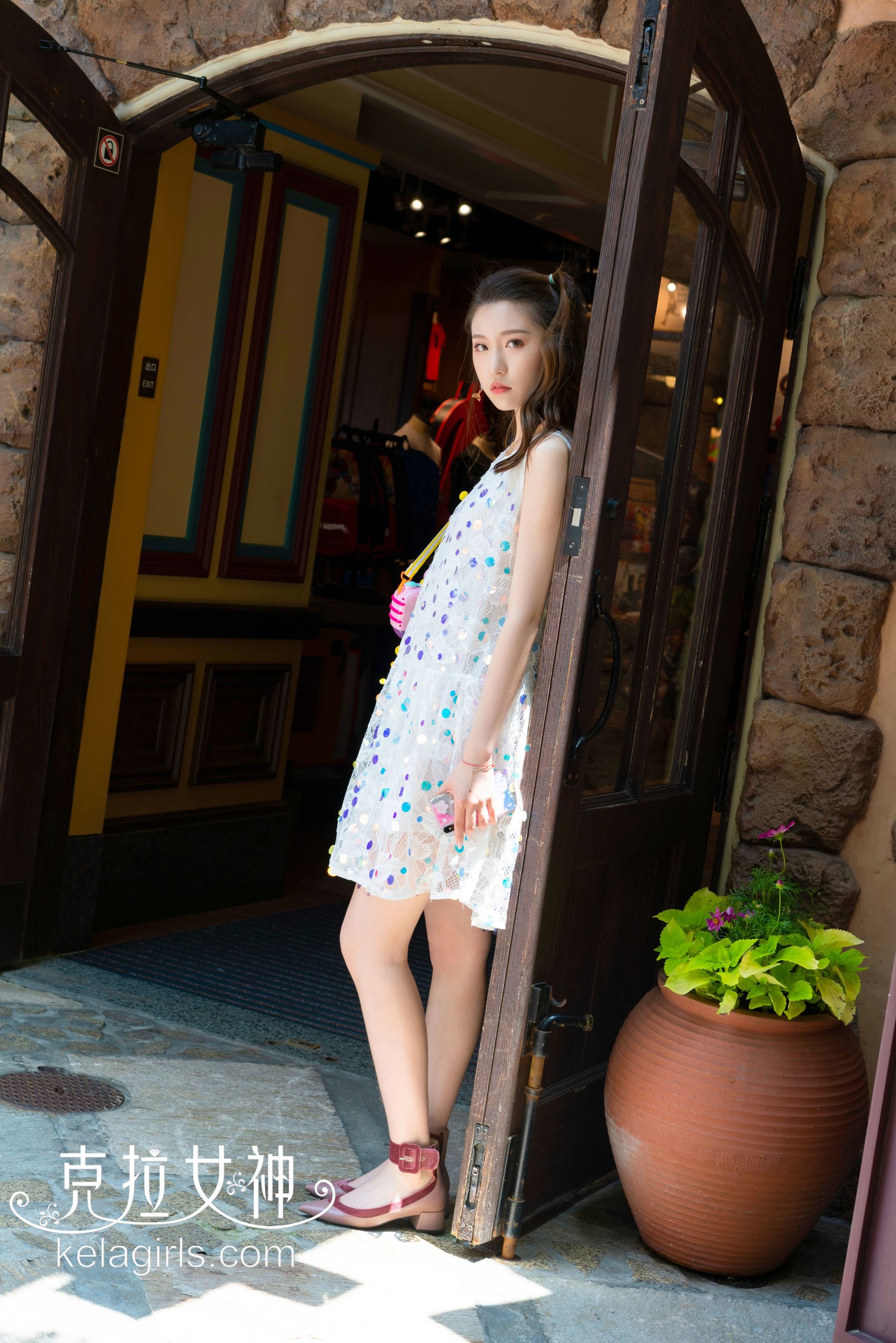 [克拉女神Kelagirls]  芊芊 梦幻迪士尼_第4张
