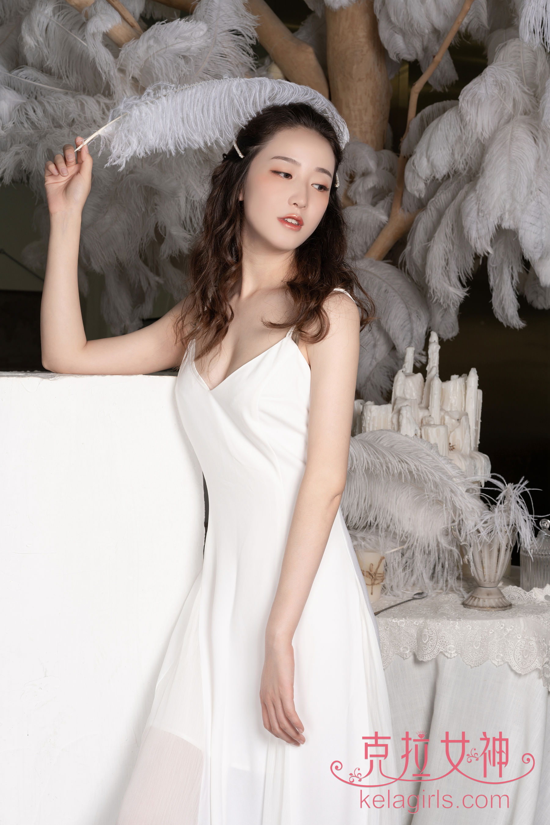 [克拉女神Kelagirls]  杨暖 暗黑系美脚_第1张