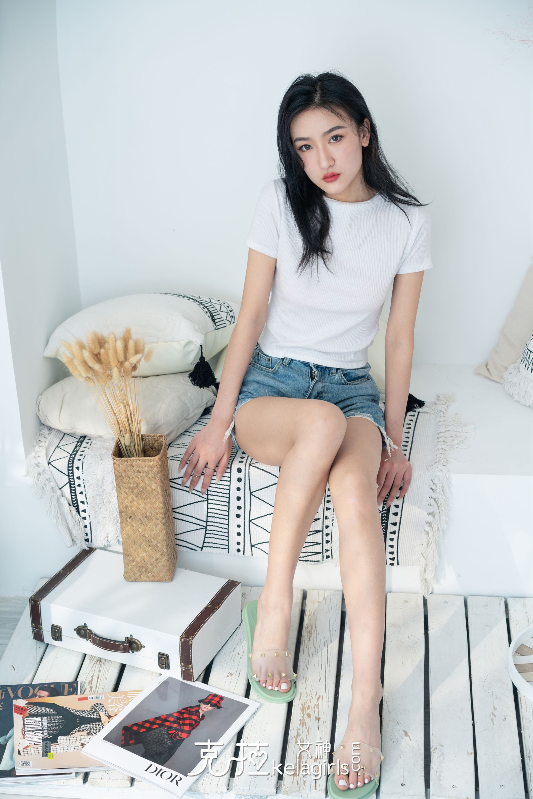 [克拉女神Kelagirls]  燕妮 简约凉拖_第5张