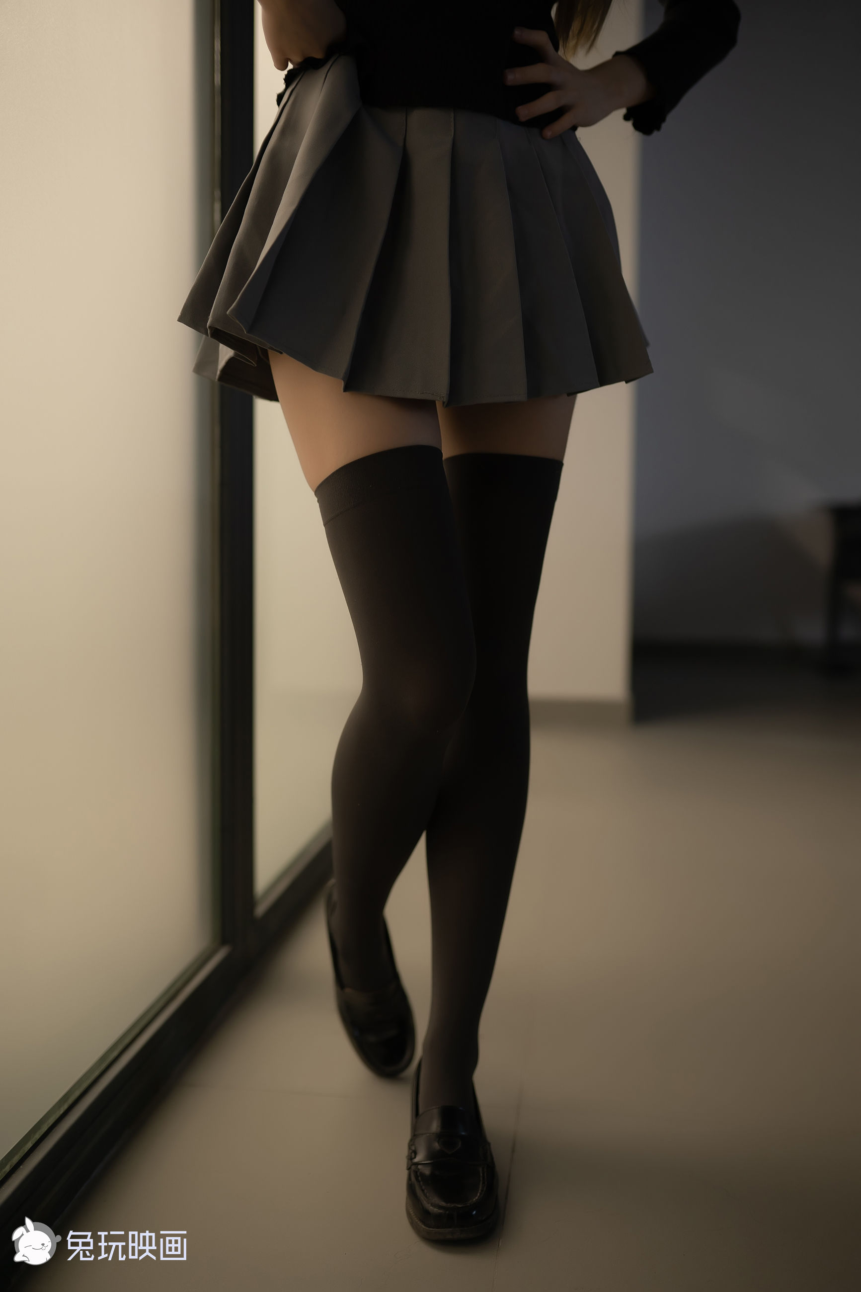 [兔玩映画] - 下课后趴桌子_第4张