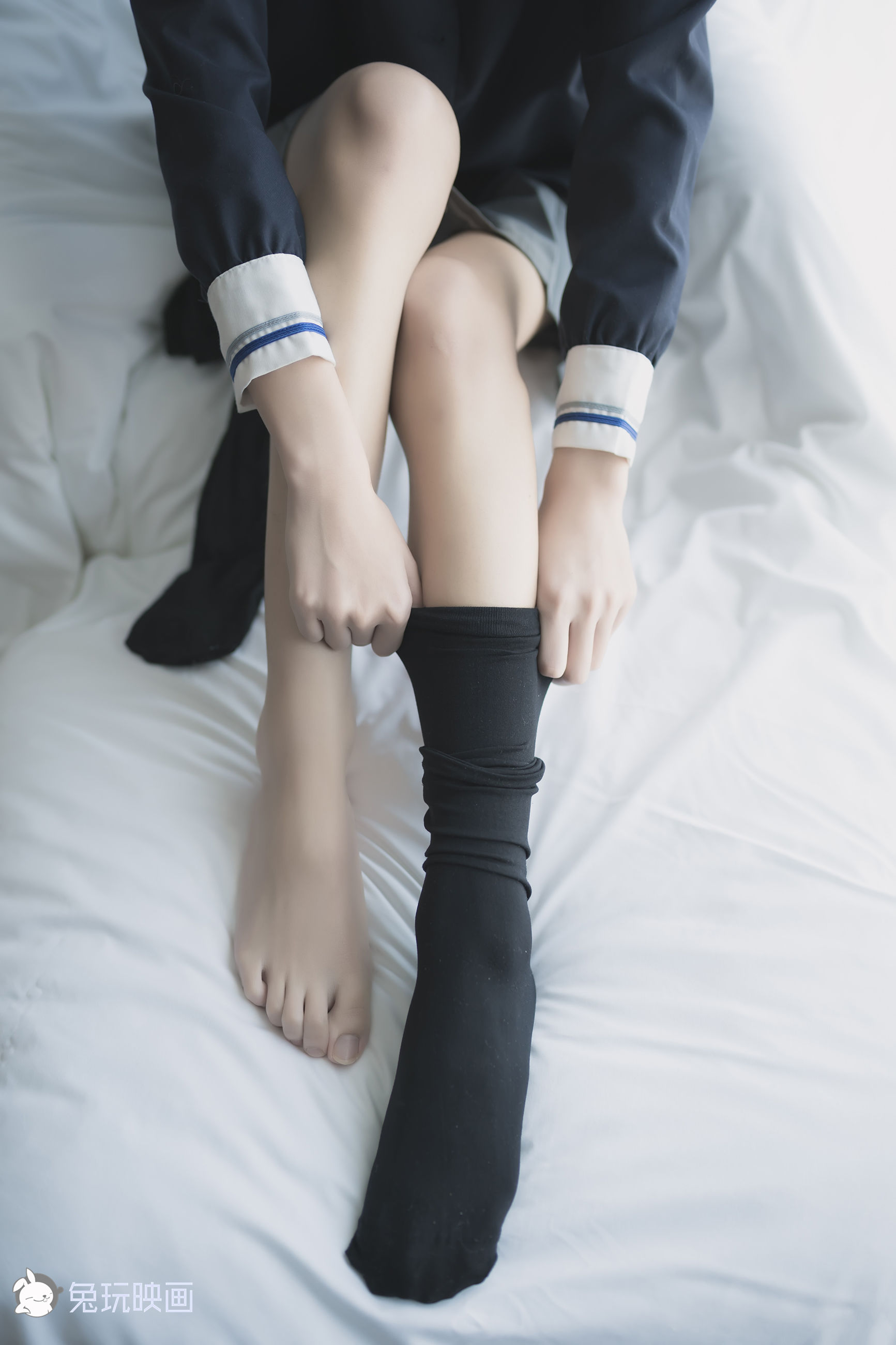 [兔玩映画] - 不要脱袜子_第1张