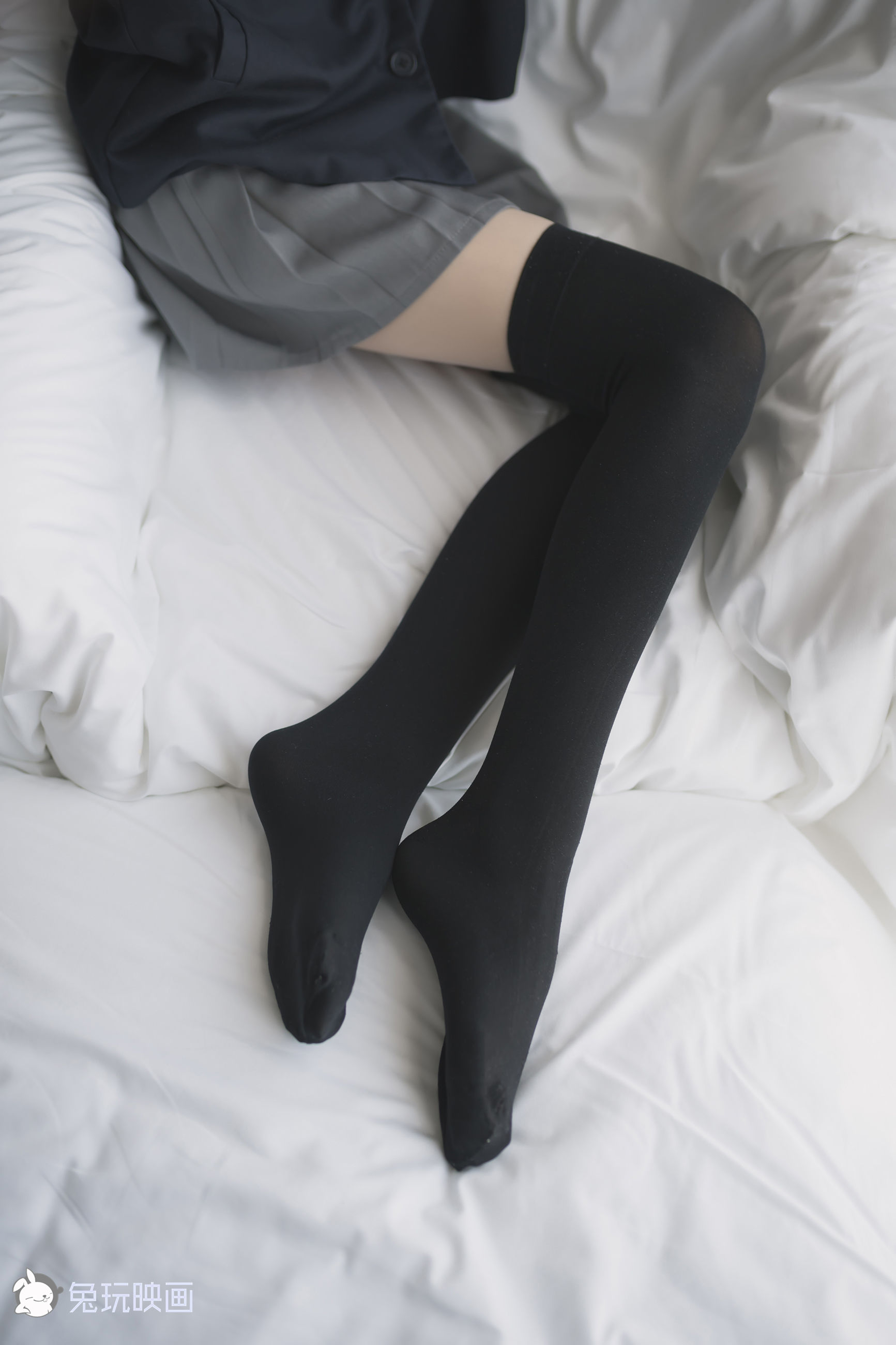 [兔玩映画] - 不要脱袜子_第2张