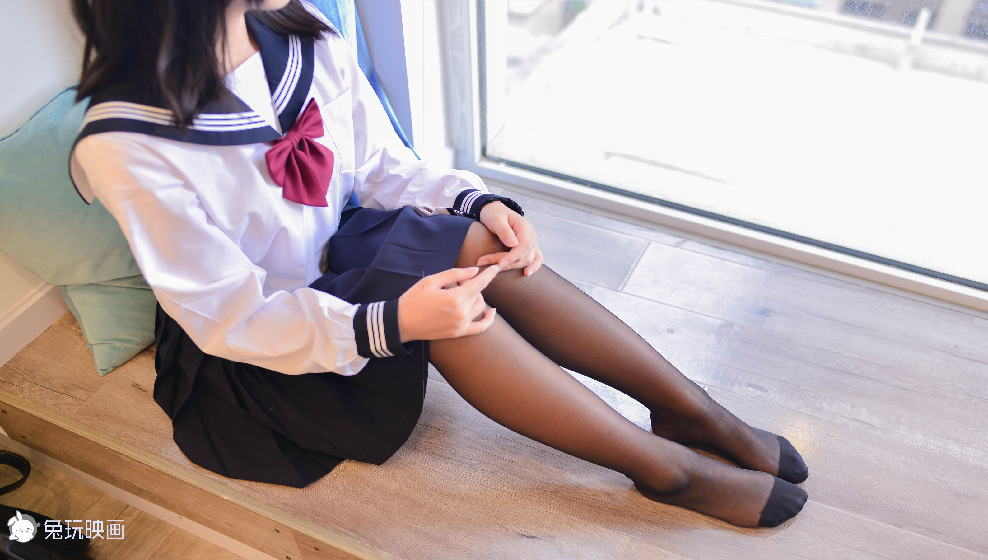 [兔玩映画] - 制服下的死库水_第4张