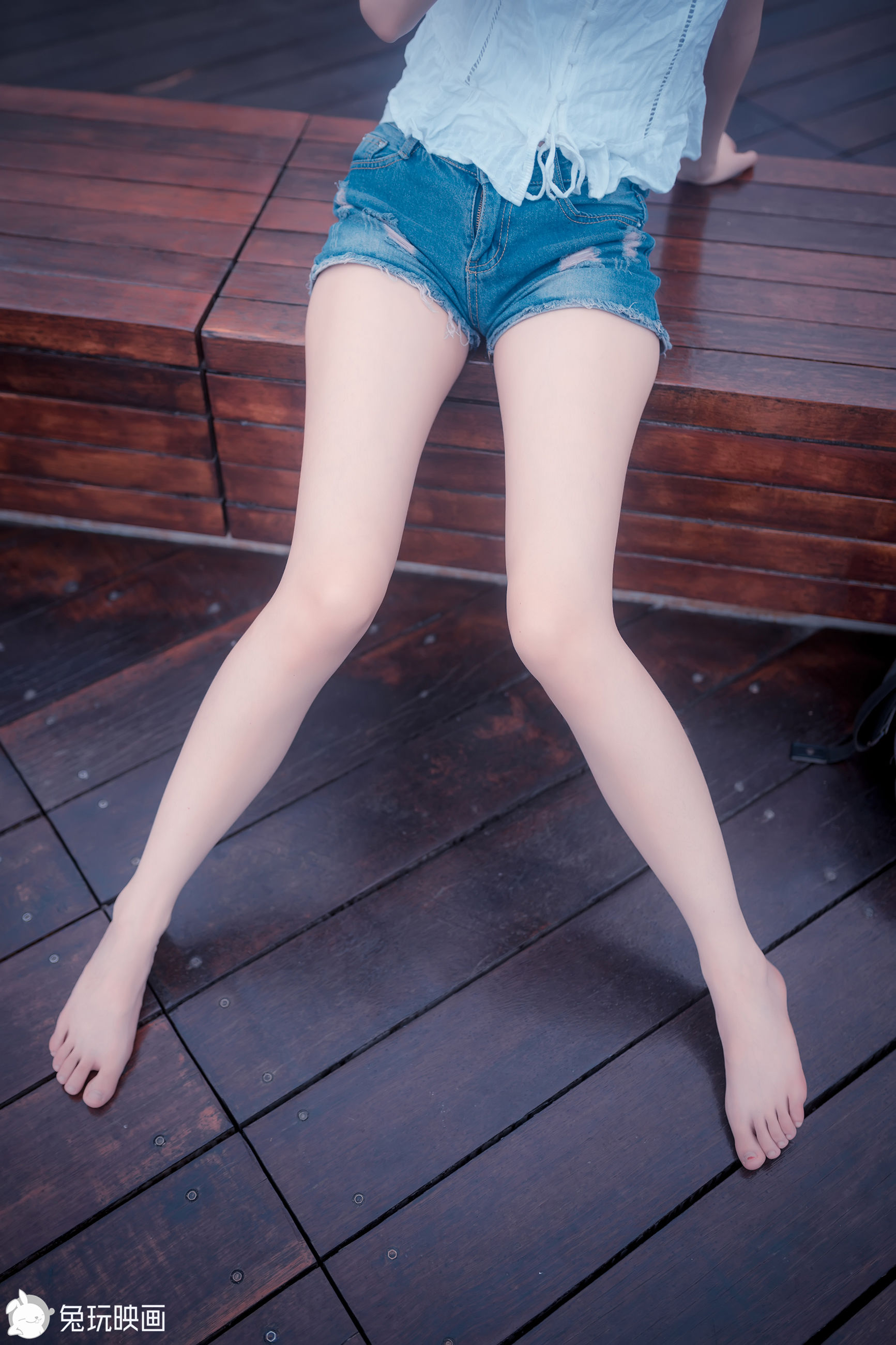 [兔玩映画] - 发光的果腿_第1张