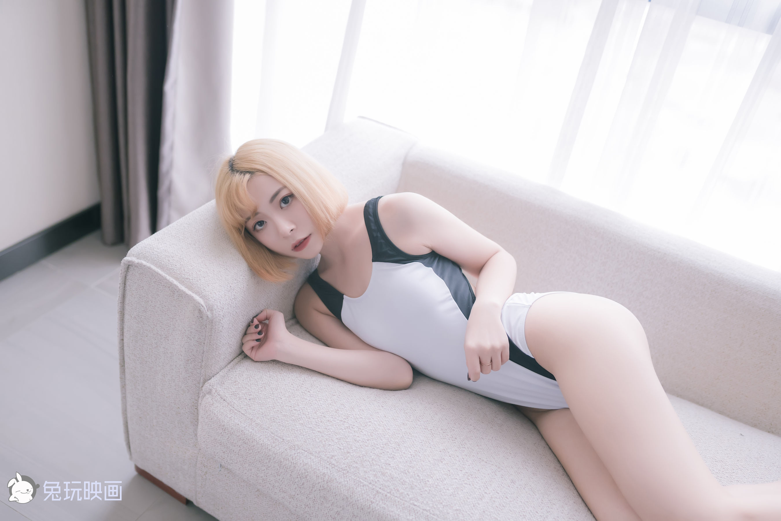 [兔玩映画] - 夏日泳装 Vol.033 黄头发_第4张