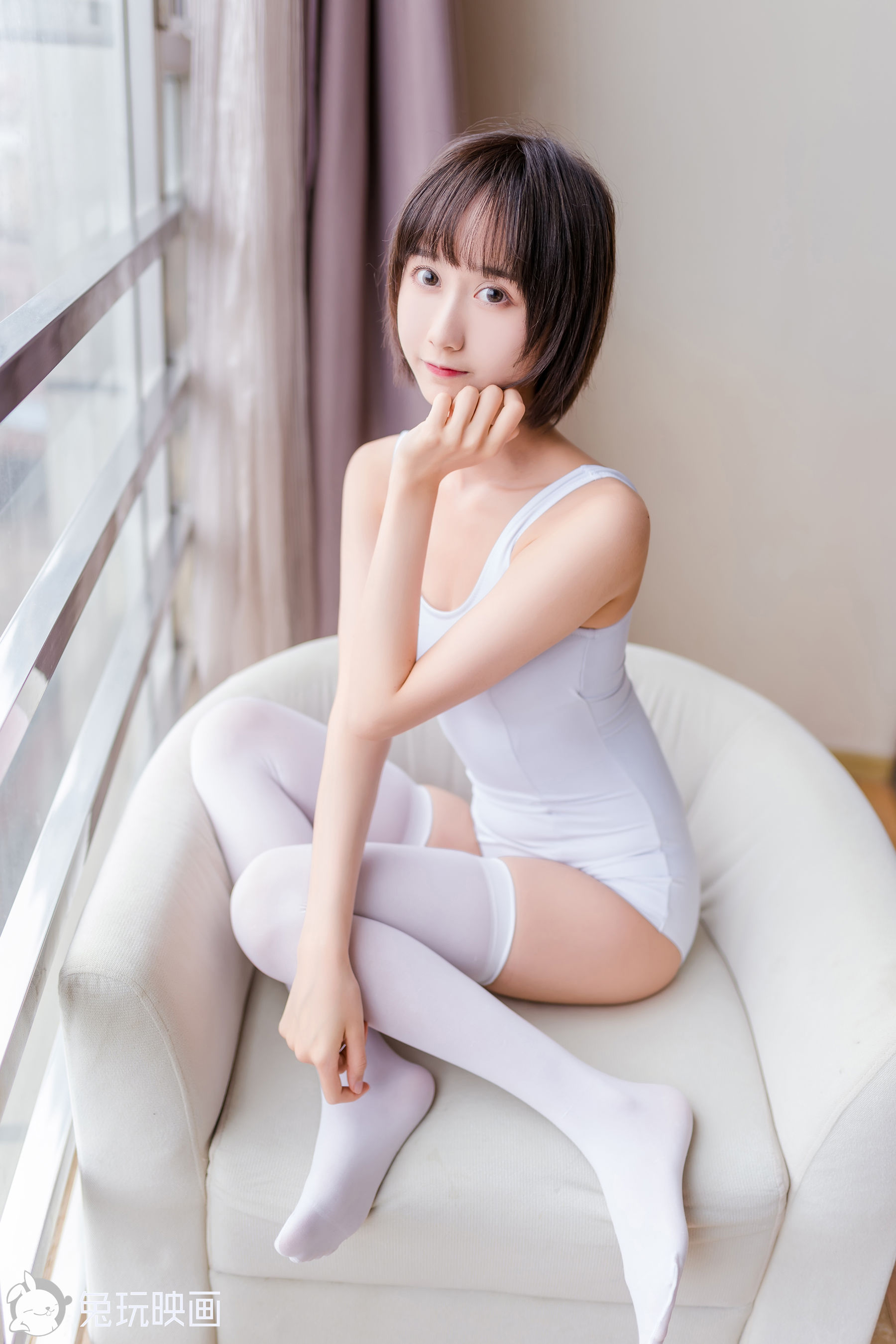 [兔玩映画] - 夏日泳装 Vol.057 短发女孩_第1张