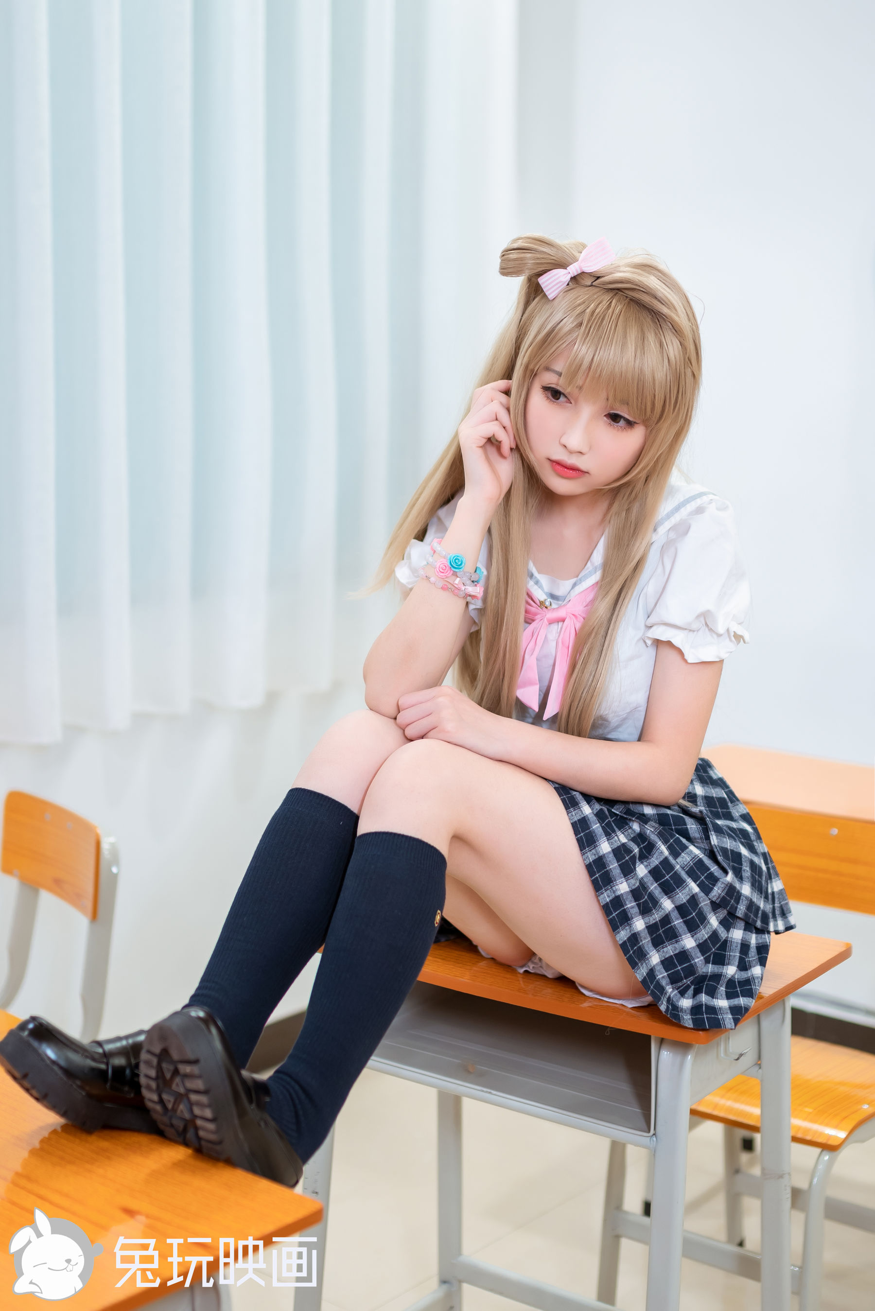 [兔玩映画] - 教室里的南小鸟_第1张
