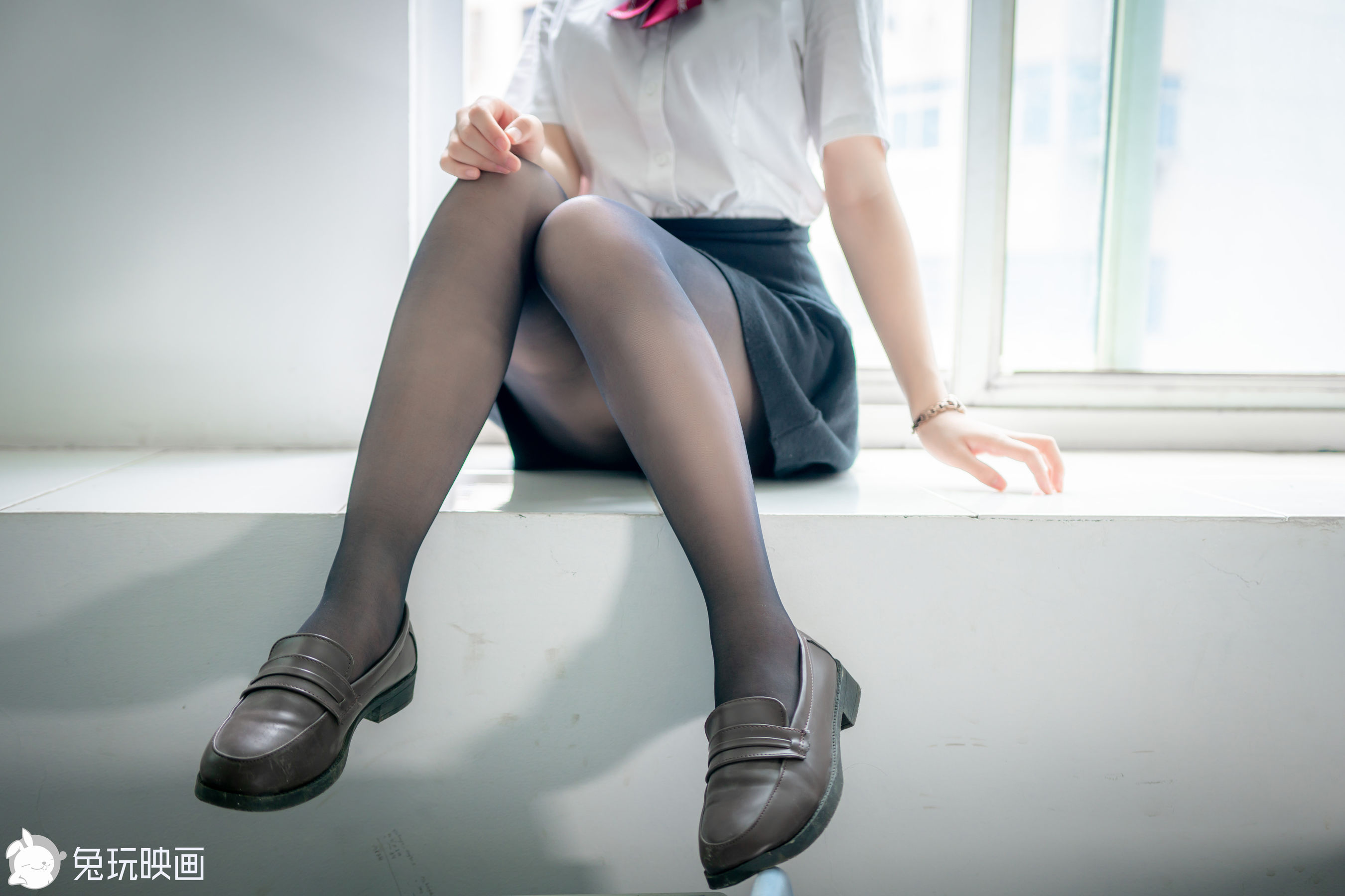 [兔玩映画] - 教室里的少女_第4张