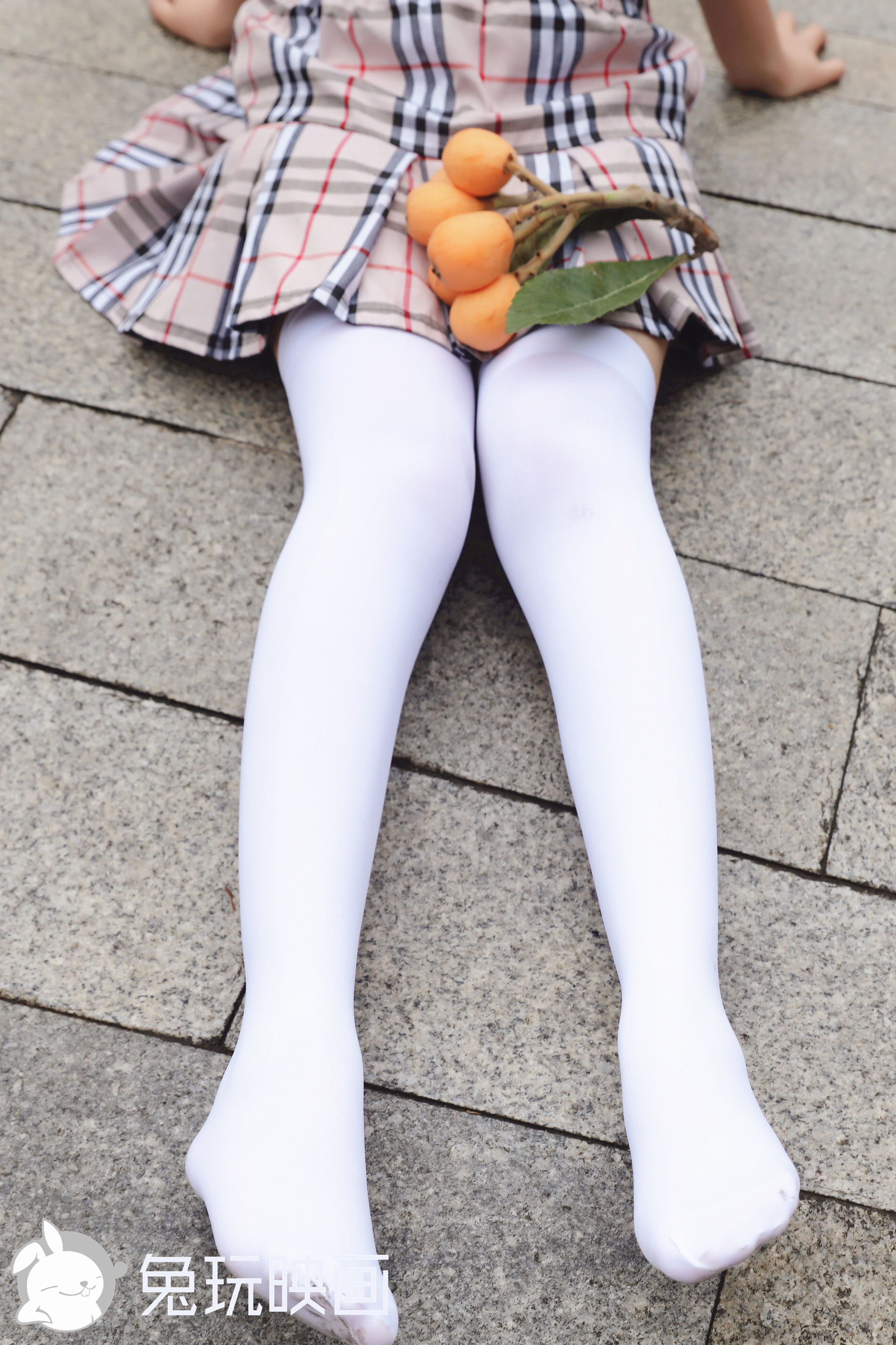 [兔玩映画] - 枇杷和白丝_第2张