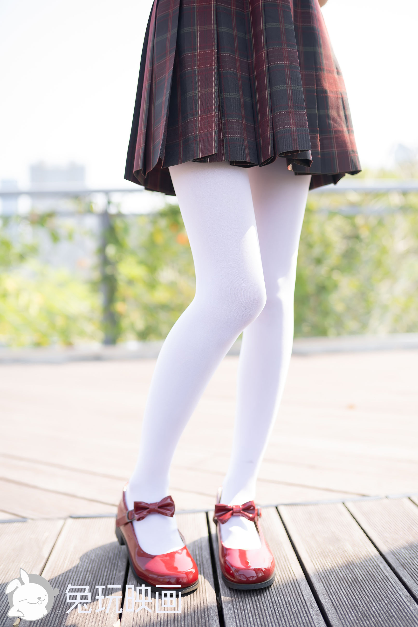 [兔玩映画] - 白丝和小红鞋_第1张
