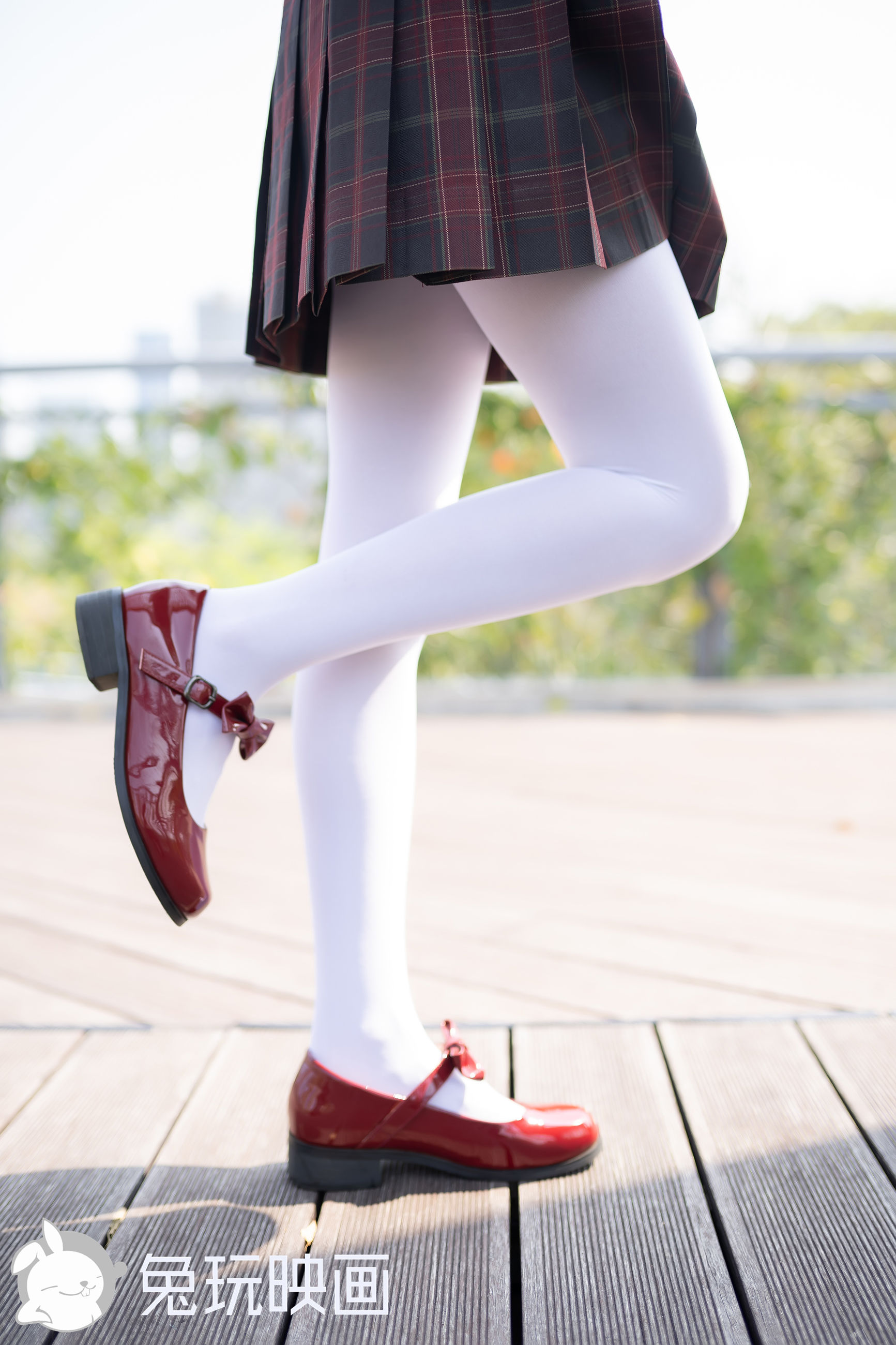 [兔玩映画] - 白丝和小红鞋_第2张