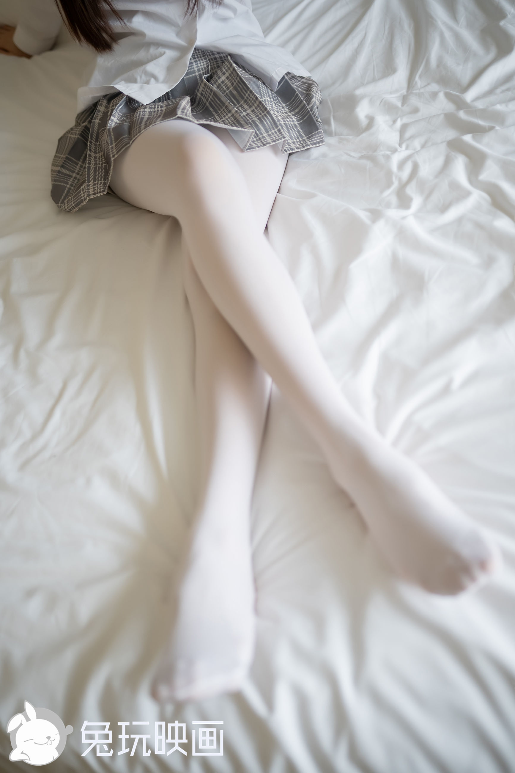 [兔玩映画] - 短裙和白丝_第2张