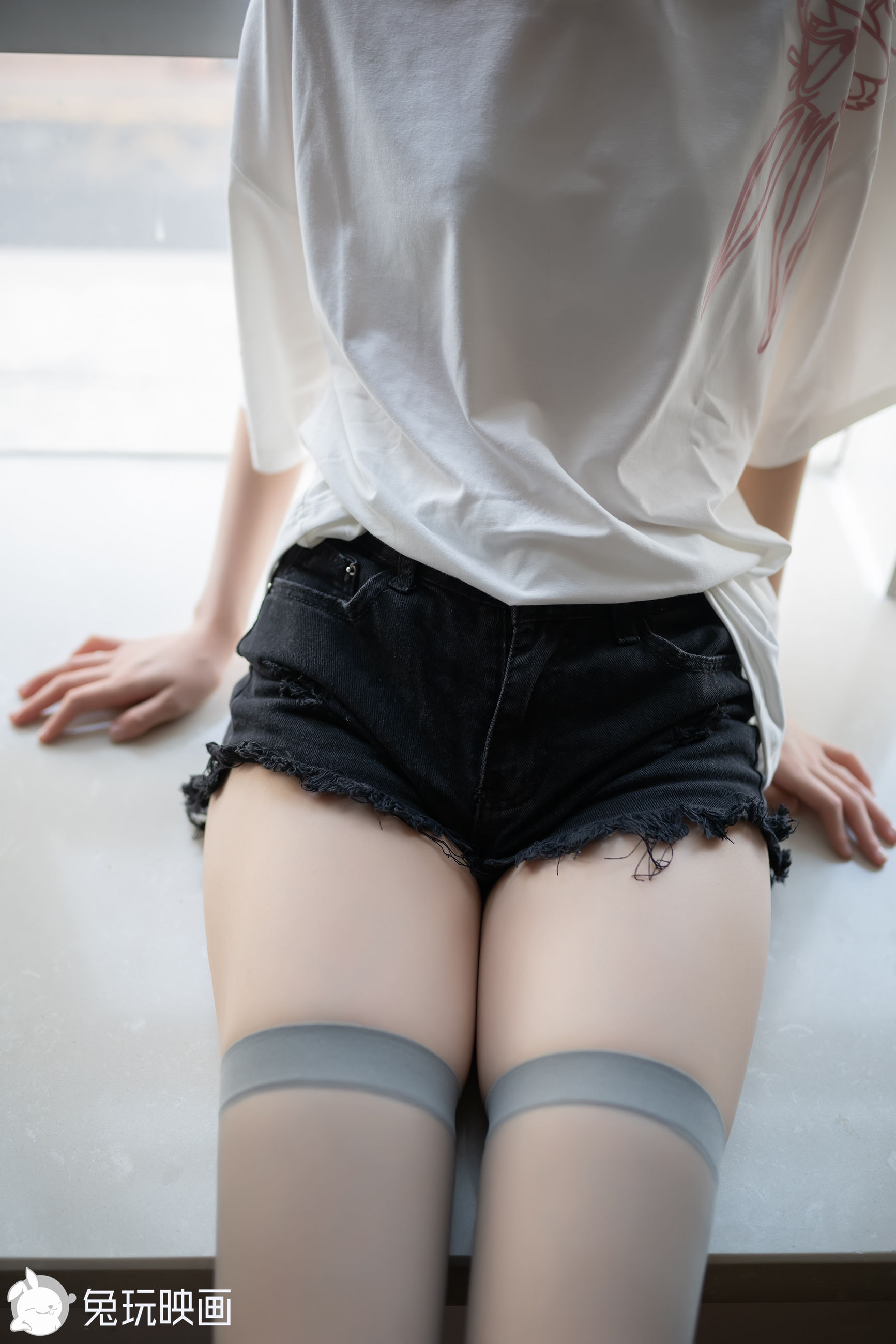 [兔玩映画] - 短裤灰色丝袜_第1张