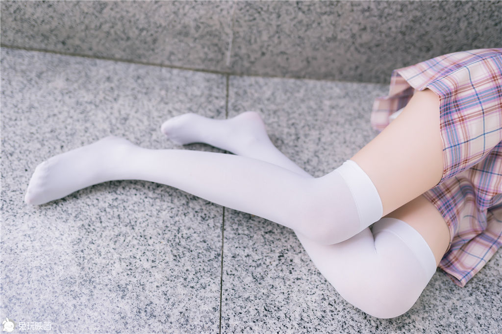 [兔玩映画] - 紫红色格裙_第3张