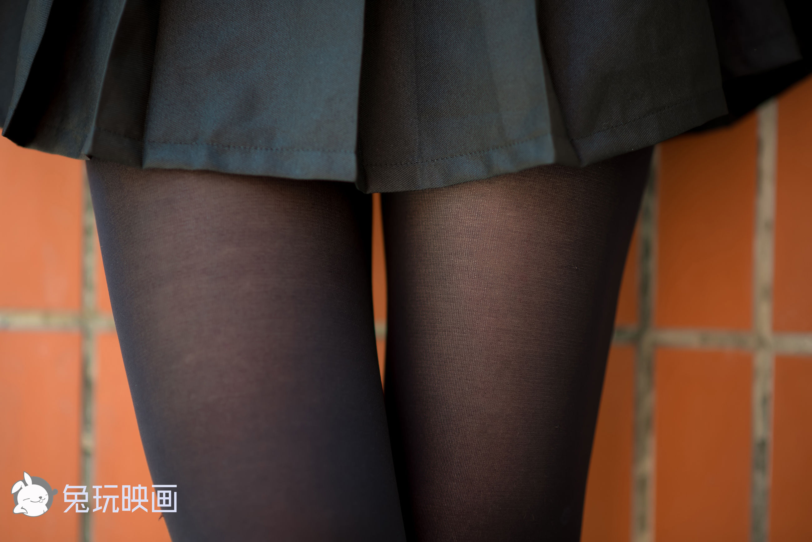 [兔玩映画] - 纯黑你喜欢吗？_第3张