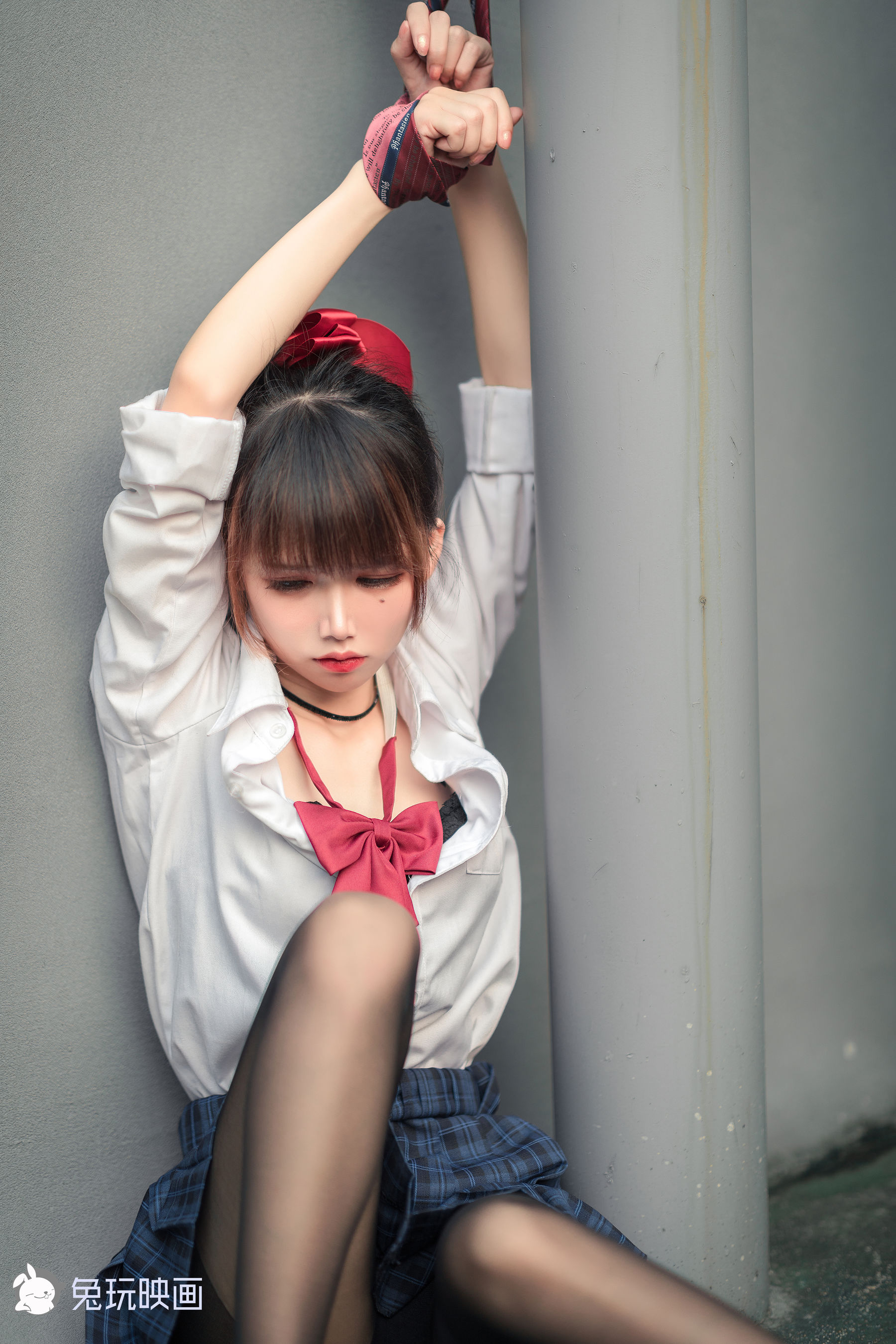 [兔玩映画] - 被束缚的少女_第1张