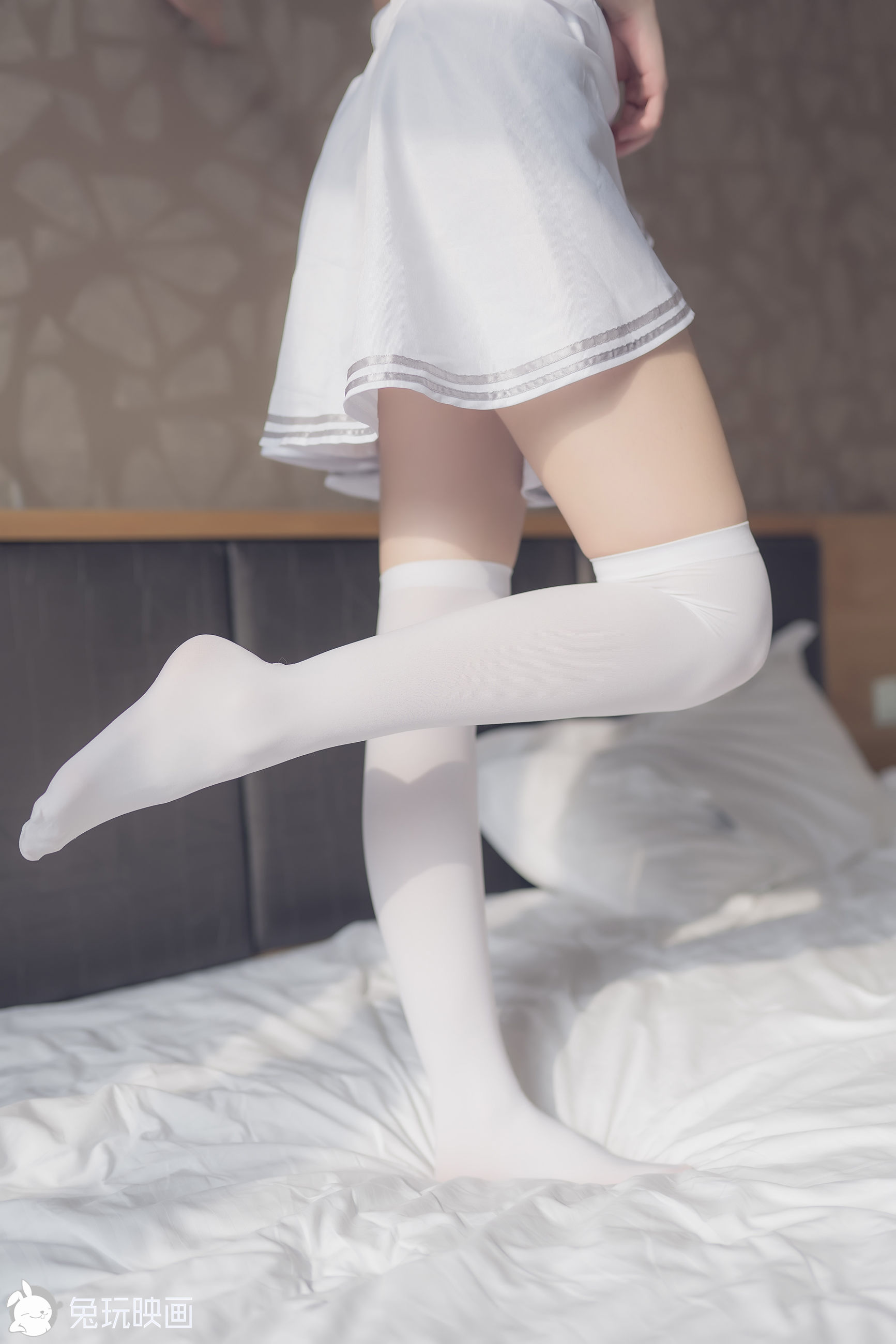 [兔玩映画] - 阳光和白裙_第1张