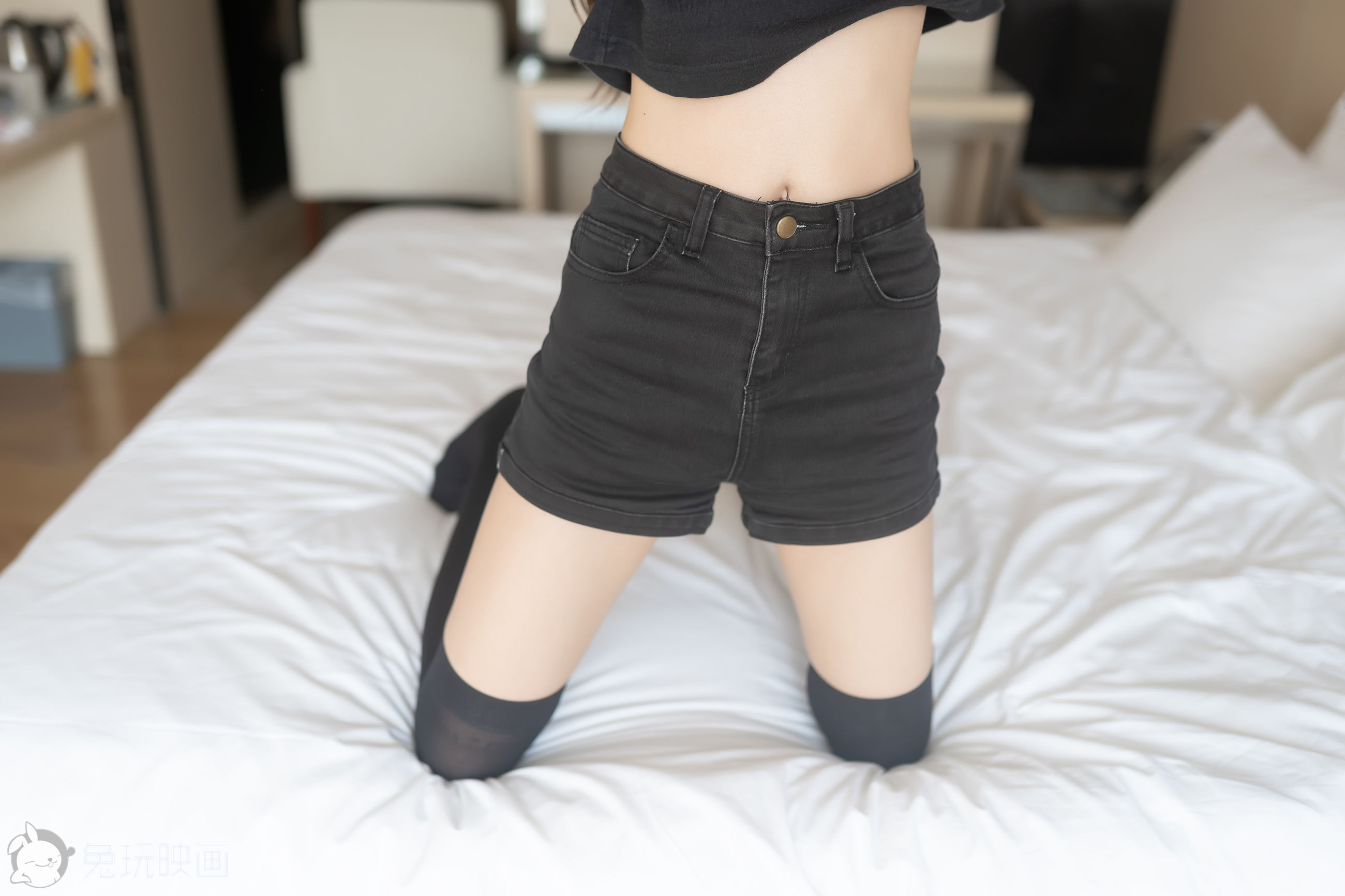 [兔玩映画] - 黑色超短裤_第4张