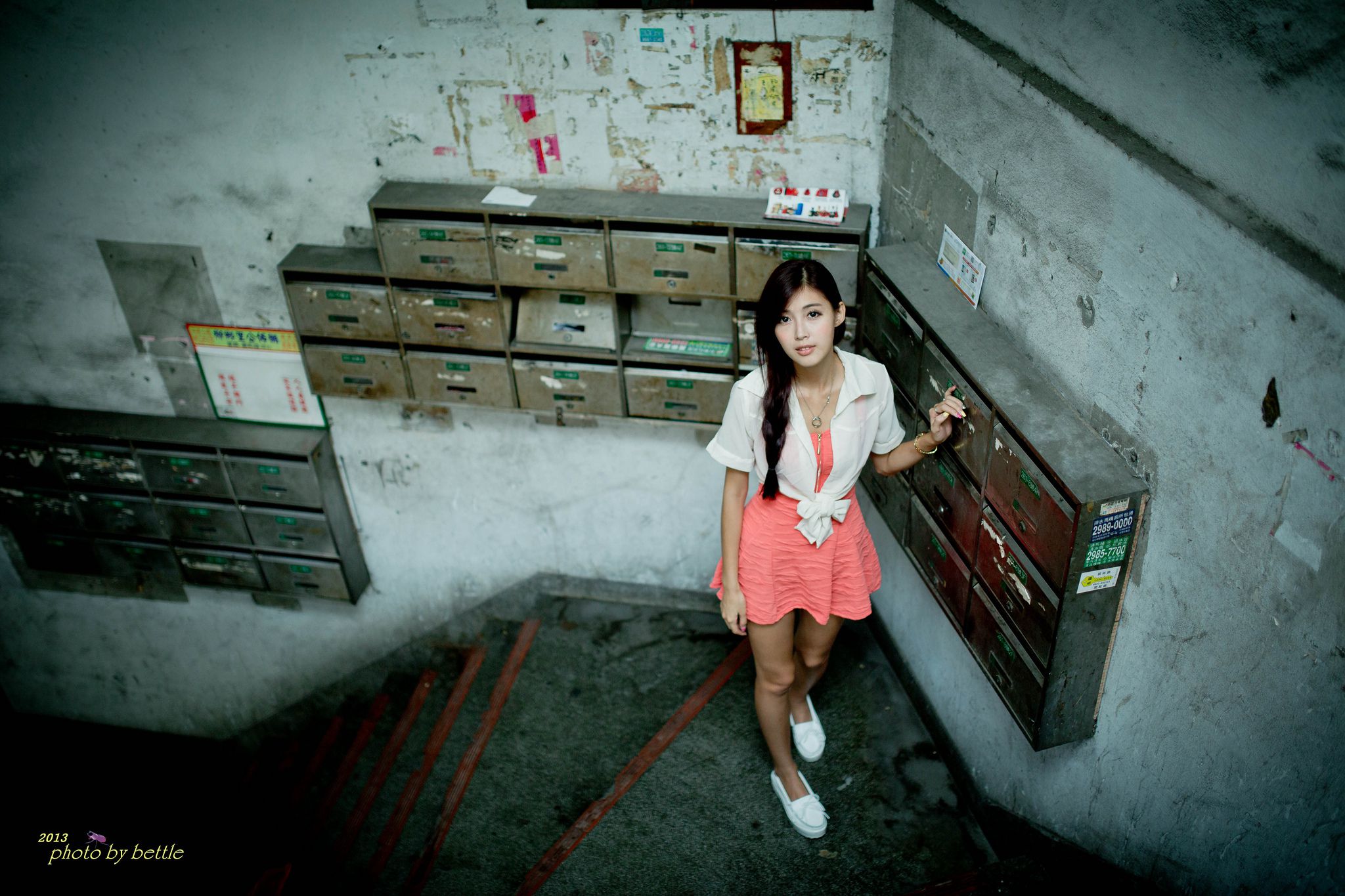 廖挺伶/Kila晶晶《街拍粉嫩连衣裙系列》_第5张