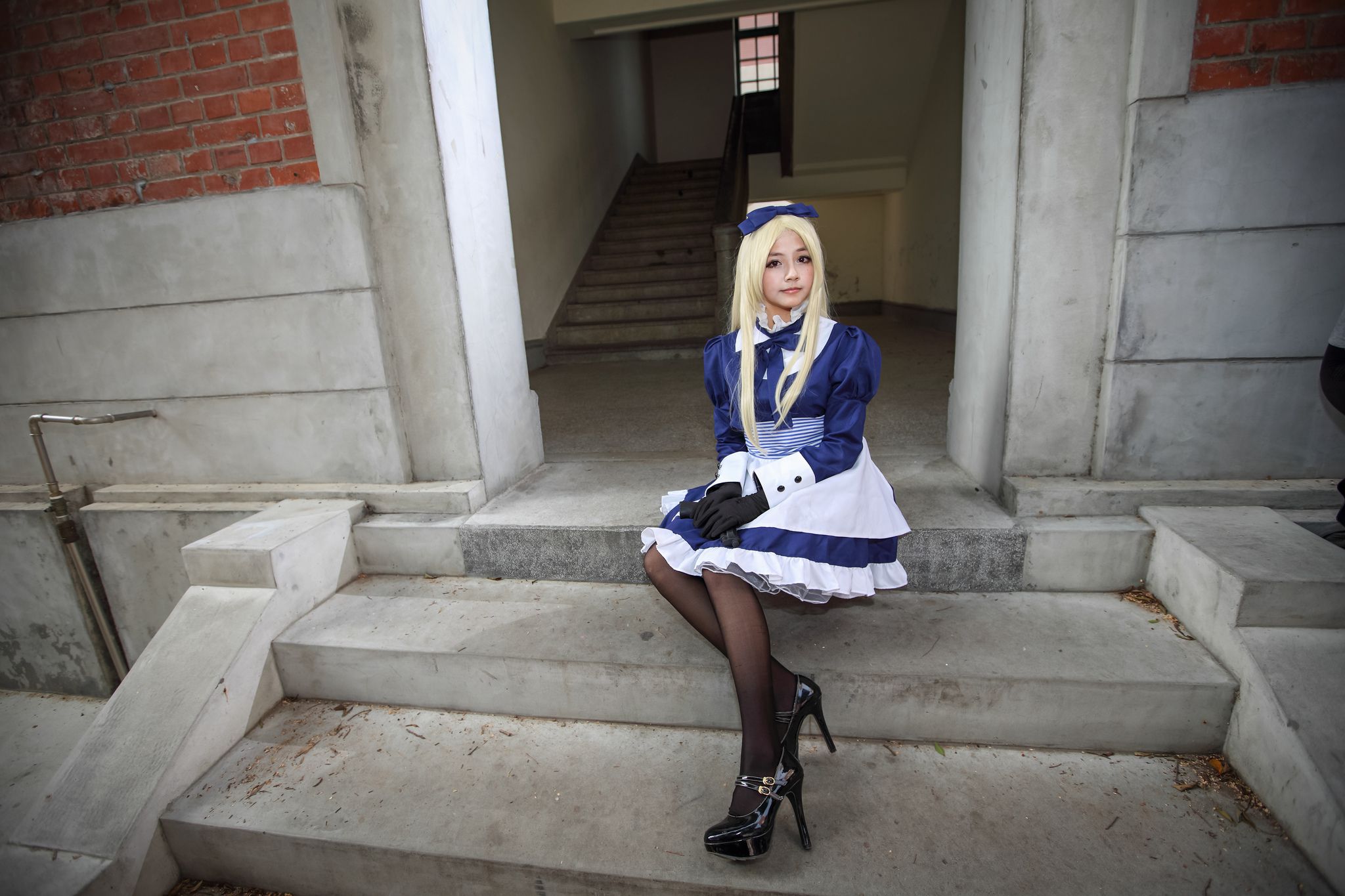 外拍台湾超萌COS女仆黑丝妹子_第1张