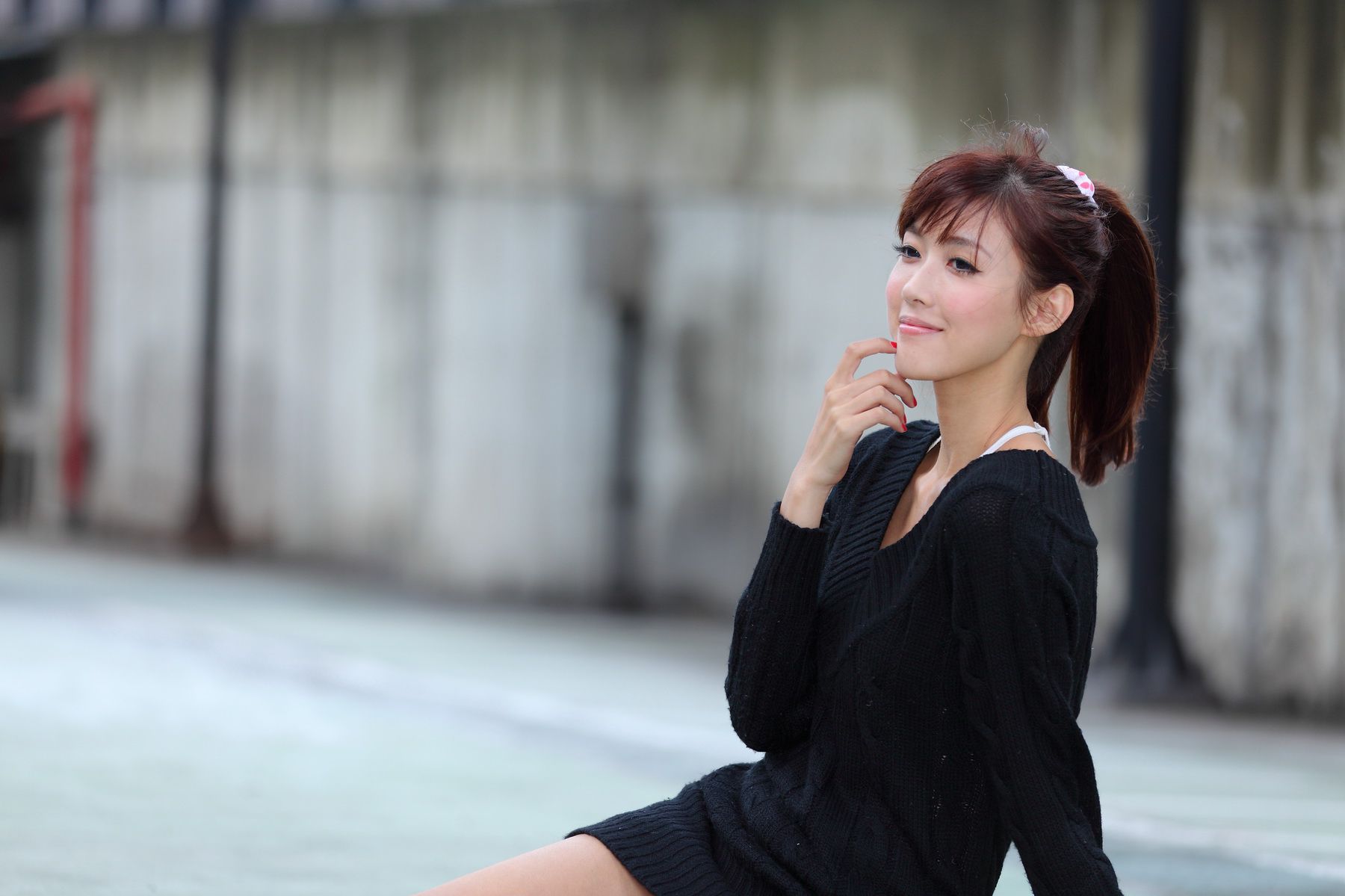 台湾模特Kila晶晶/金允乔《4组街拍系列图片》合集_第2张