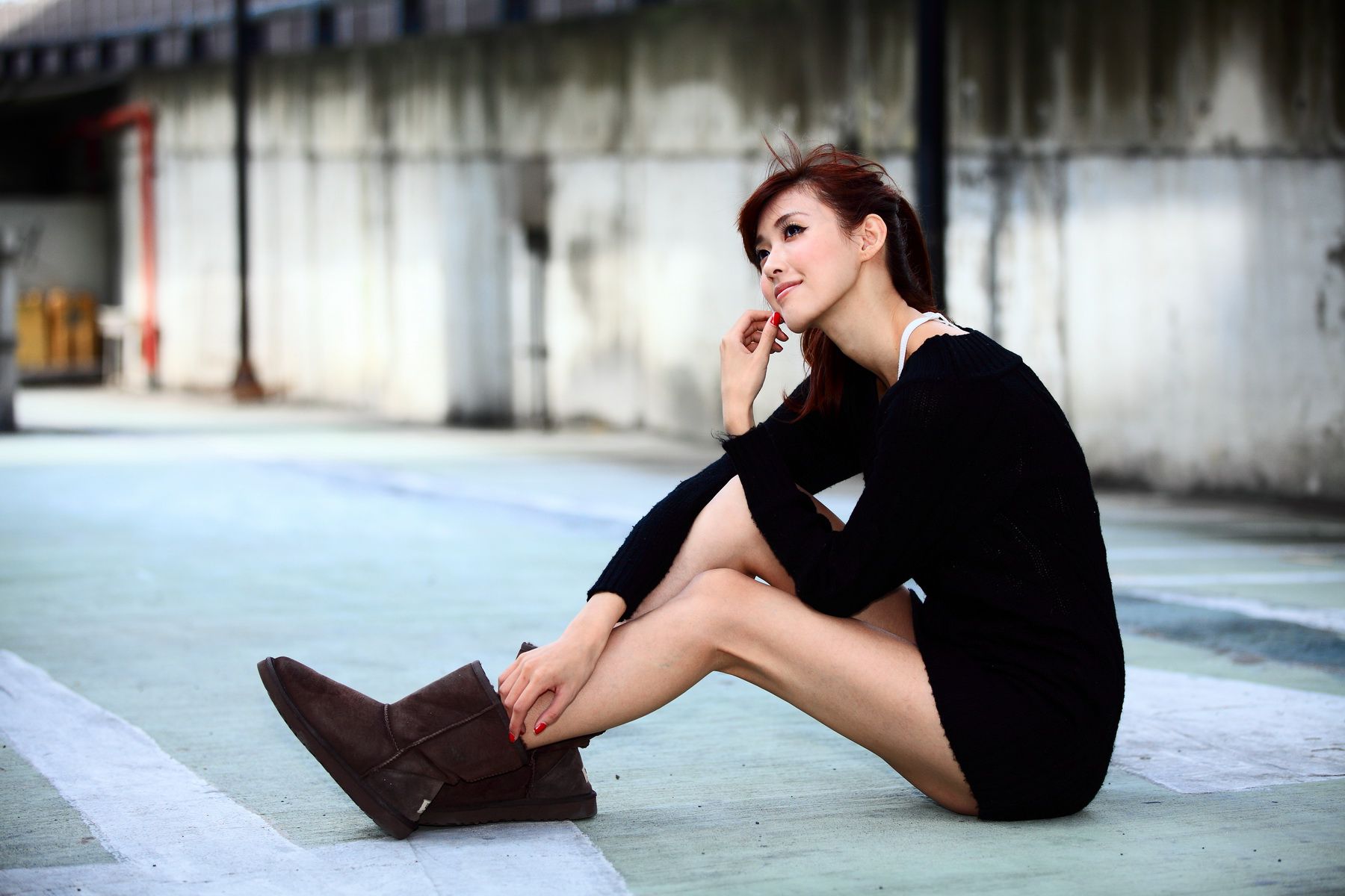 台湾模特Kila晶晶/金允乔《4组街拍系列图片》合集_第3张