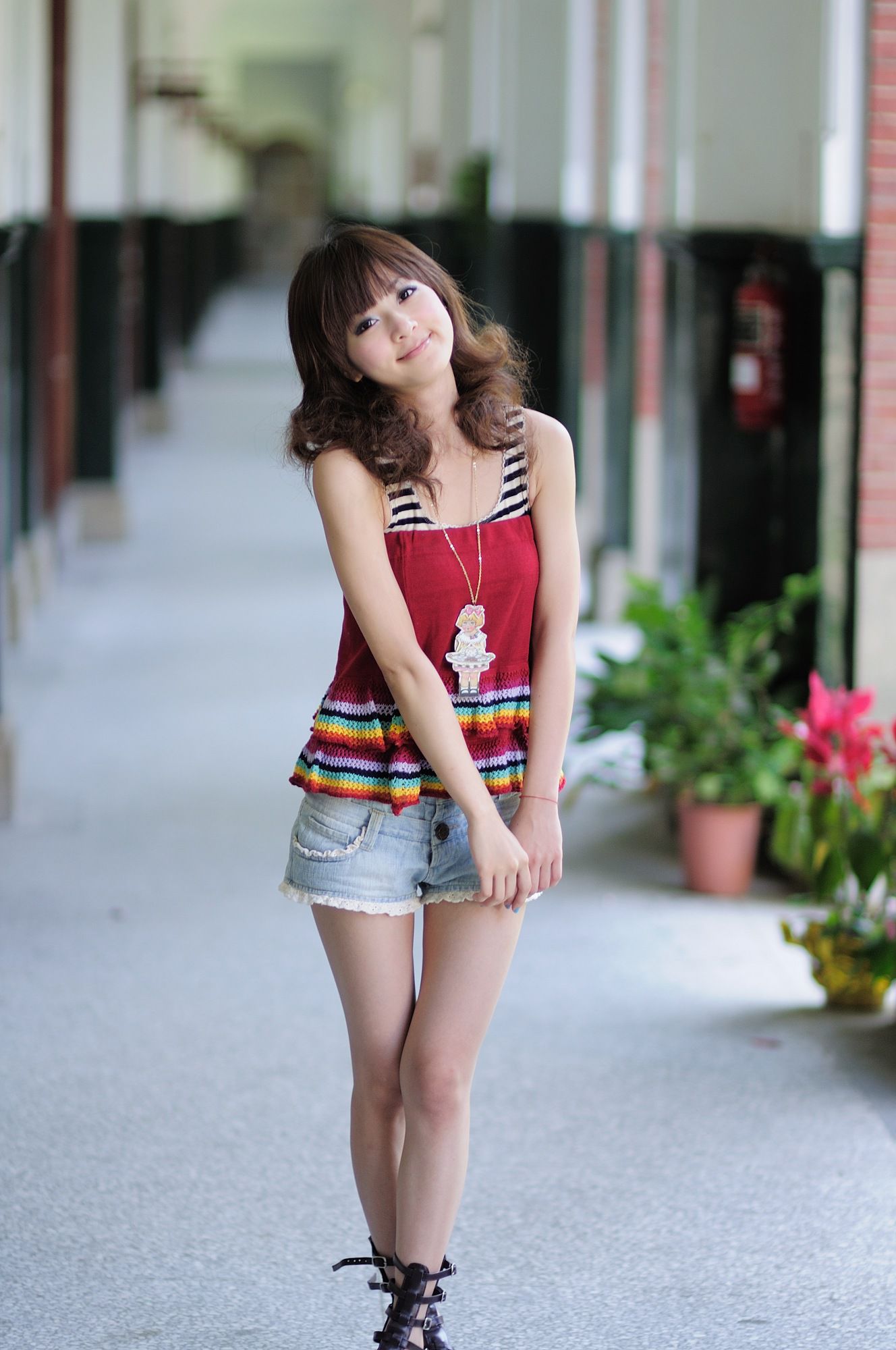 果子Mikako《台大法商學院外拍》_第5张