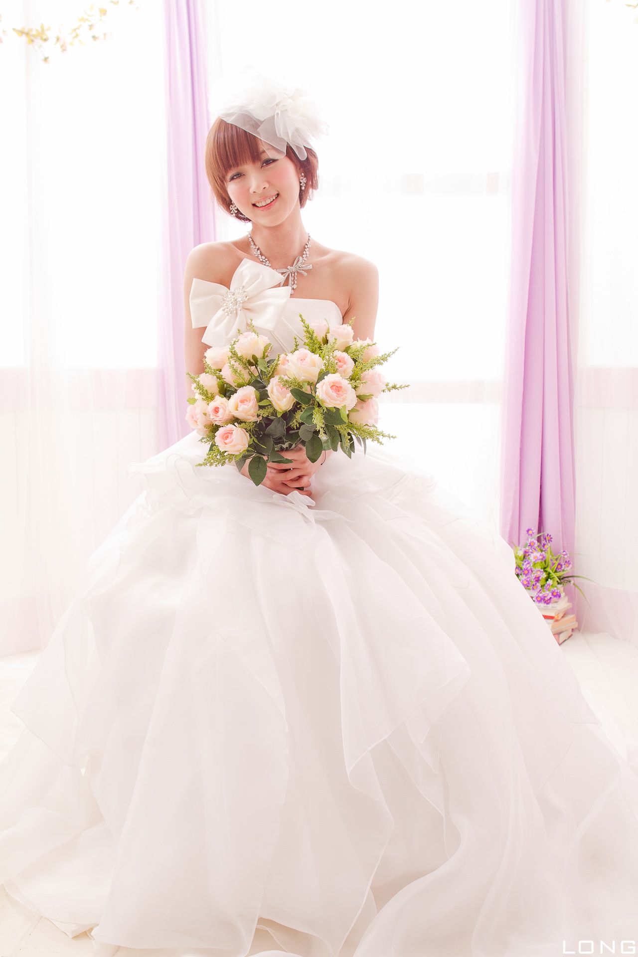 果子MM/张凯洁《棚拍婚纱》_第4张