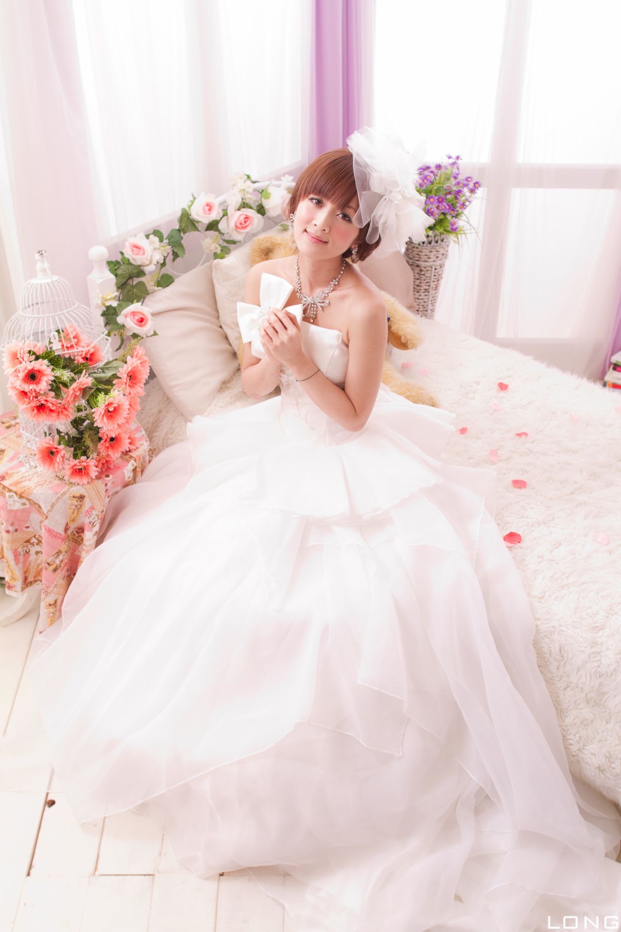 果子MM/张凯洁《棚拍婚纱》_第5张