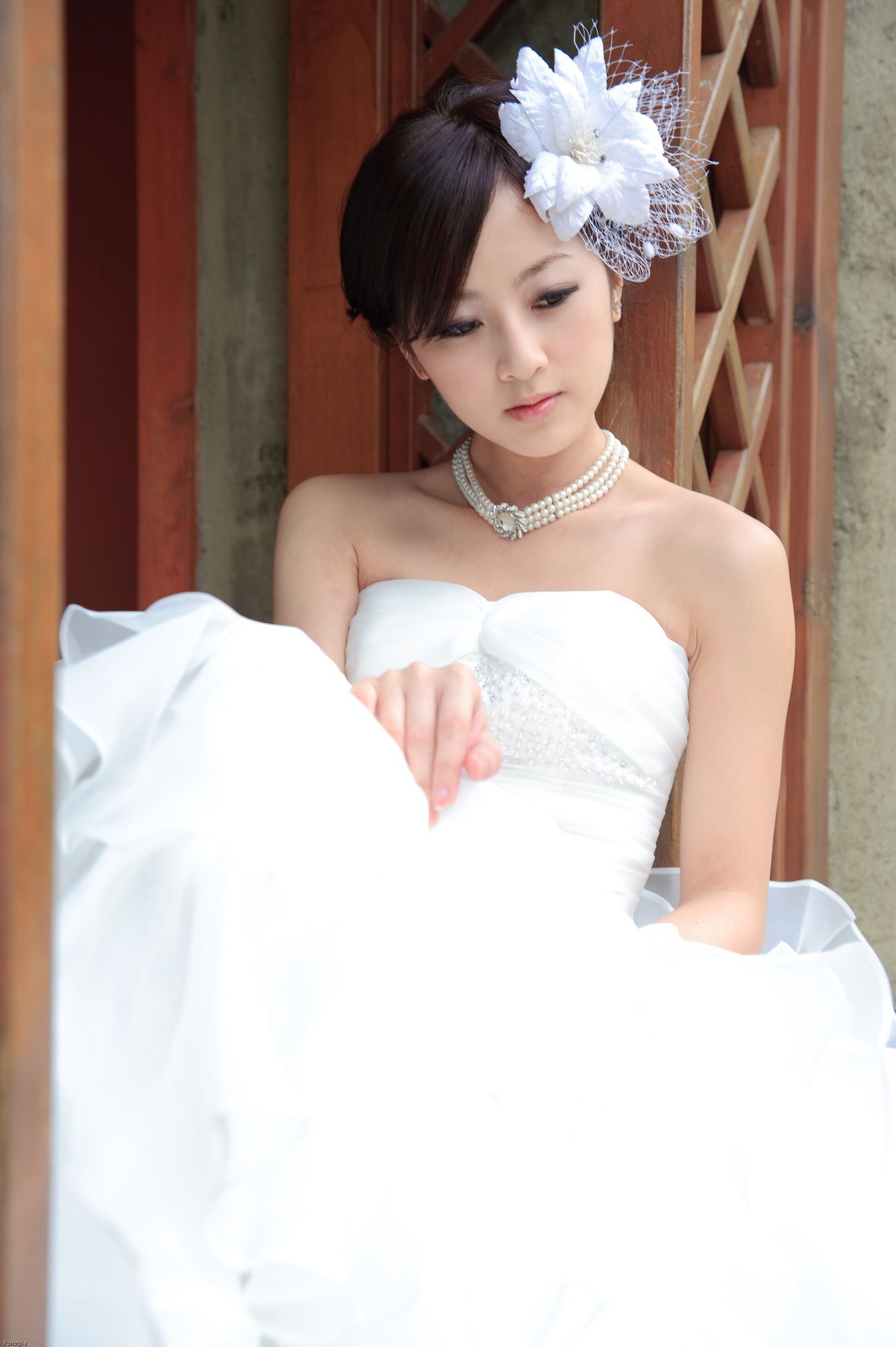 张凯洁/张允霏《日月潭+紙教堂(婚紗)》_第5张