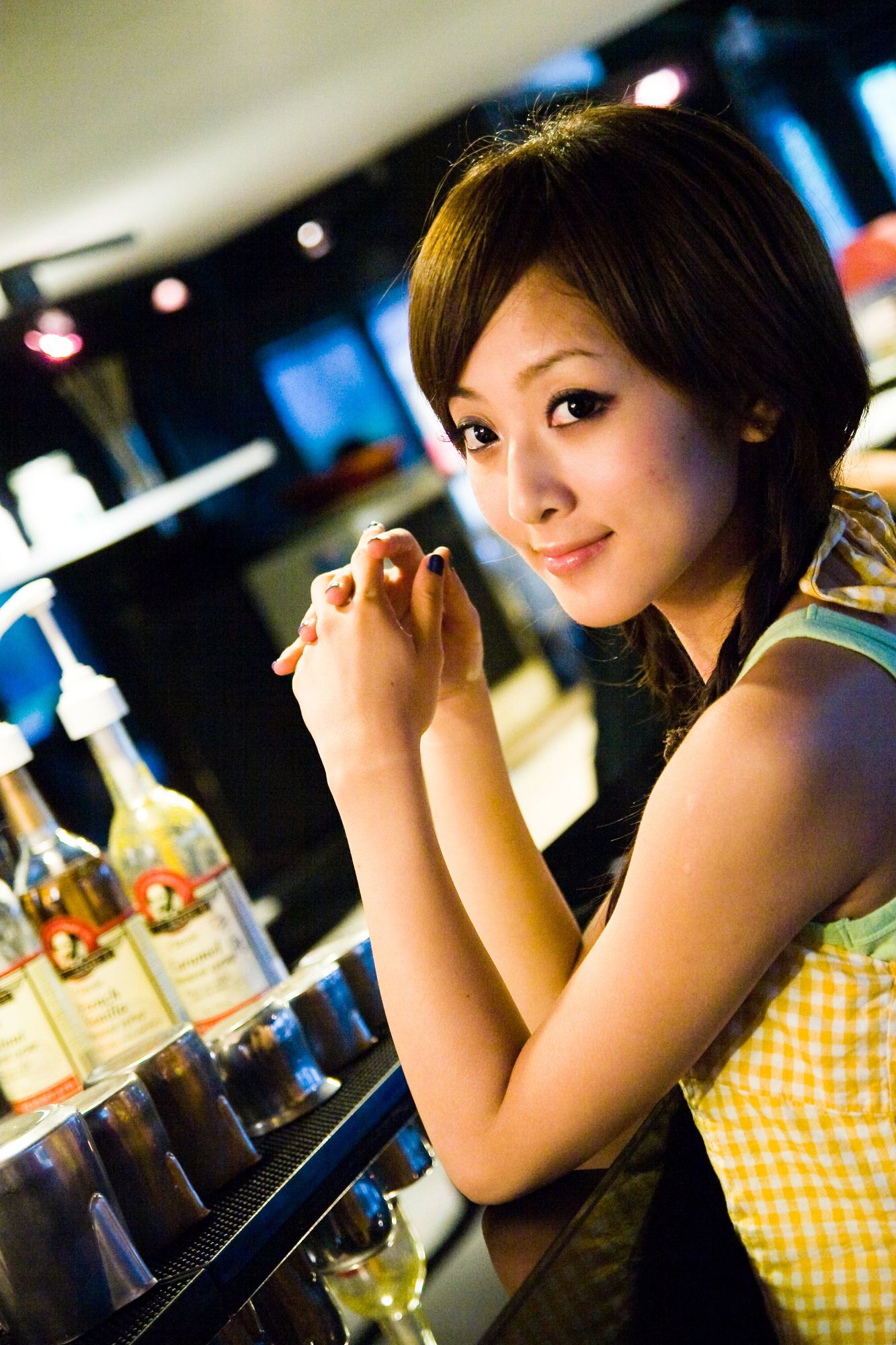 张凯洁/果子MM《台大外拍》第2部_第1张