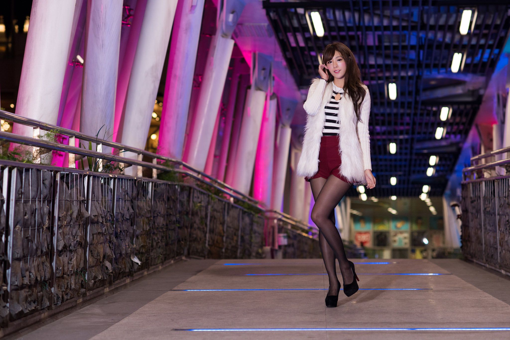 台湾美女夏晴MISO《圣诞外拍》_第3张