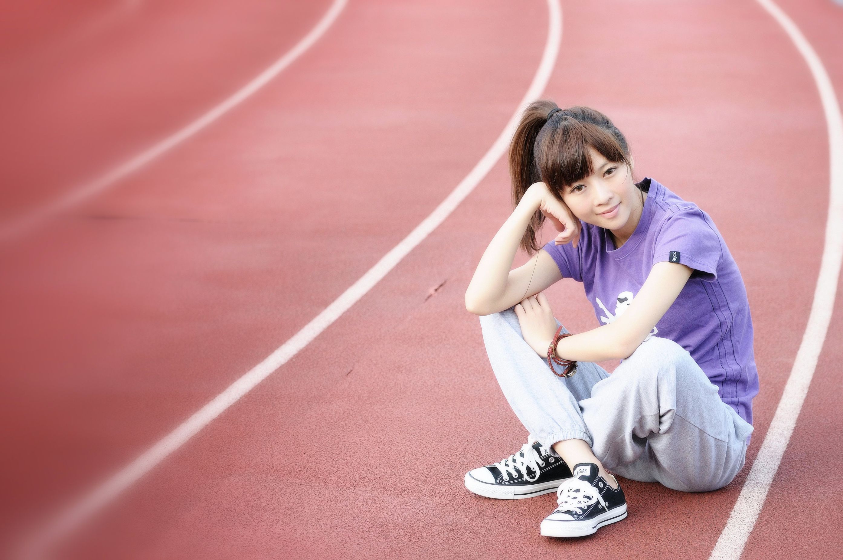 台湾正妹沈喬喬《甜美少女清新外拍图片》写真合集_第5张