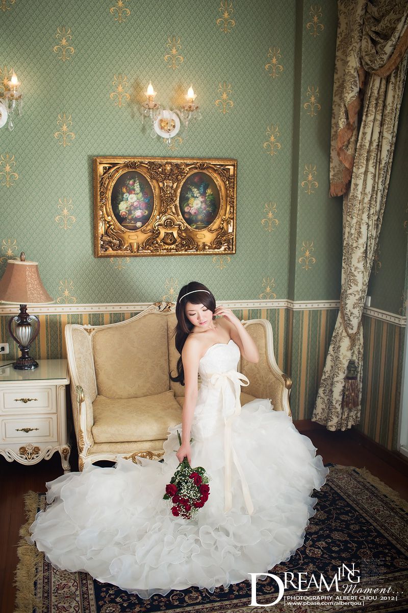 台湾网络红人Winnie小雪《清境?秋Dream Momen》婚纱篇_第3张