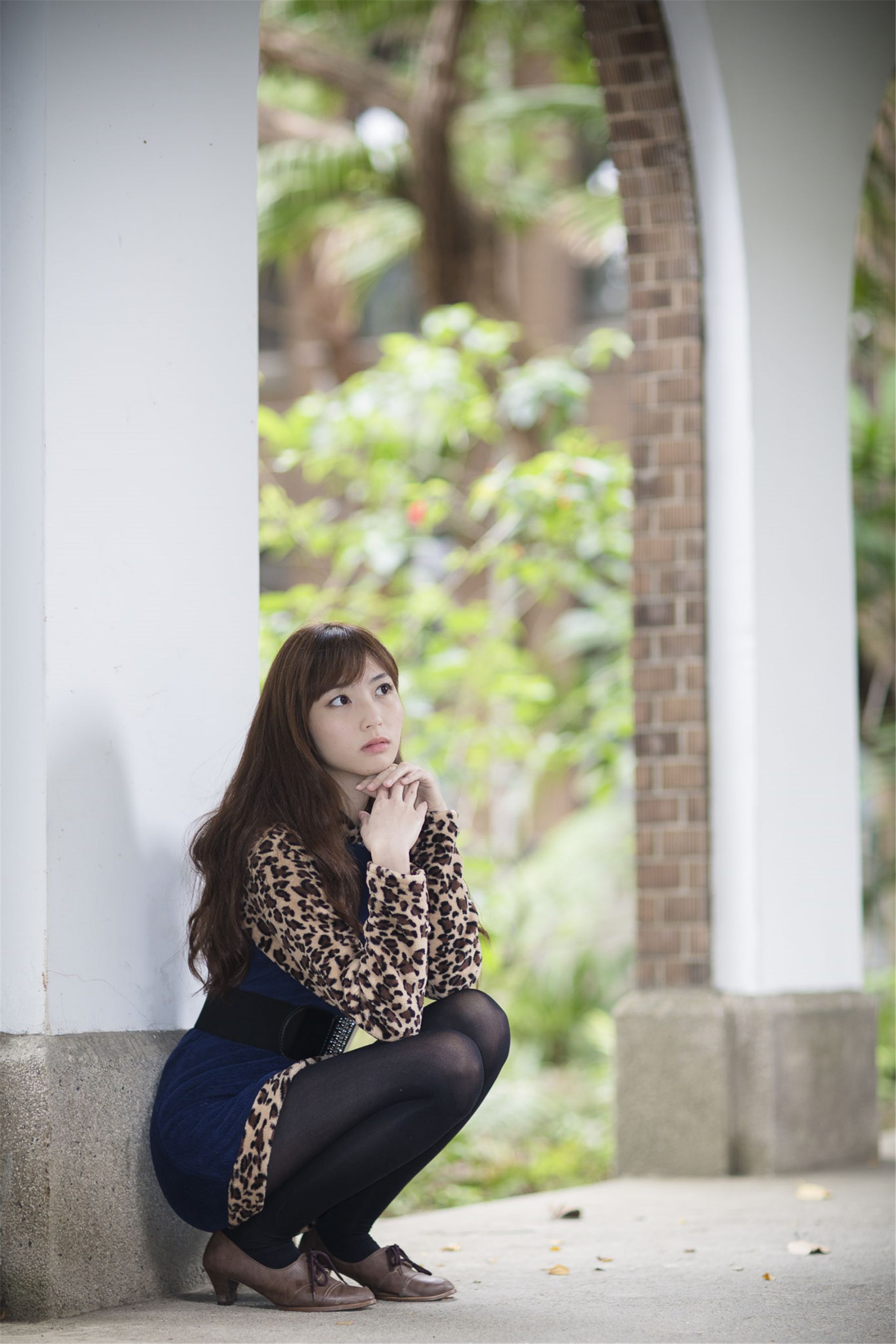 台湾模特艾薇《台大外拍》_第2张