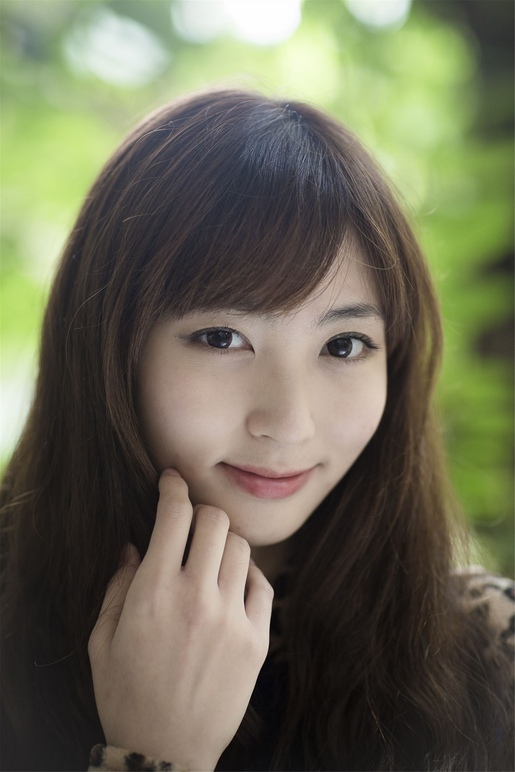 台湾模特艾薇《台大外拍》_第3张