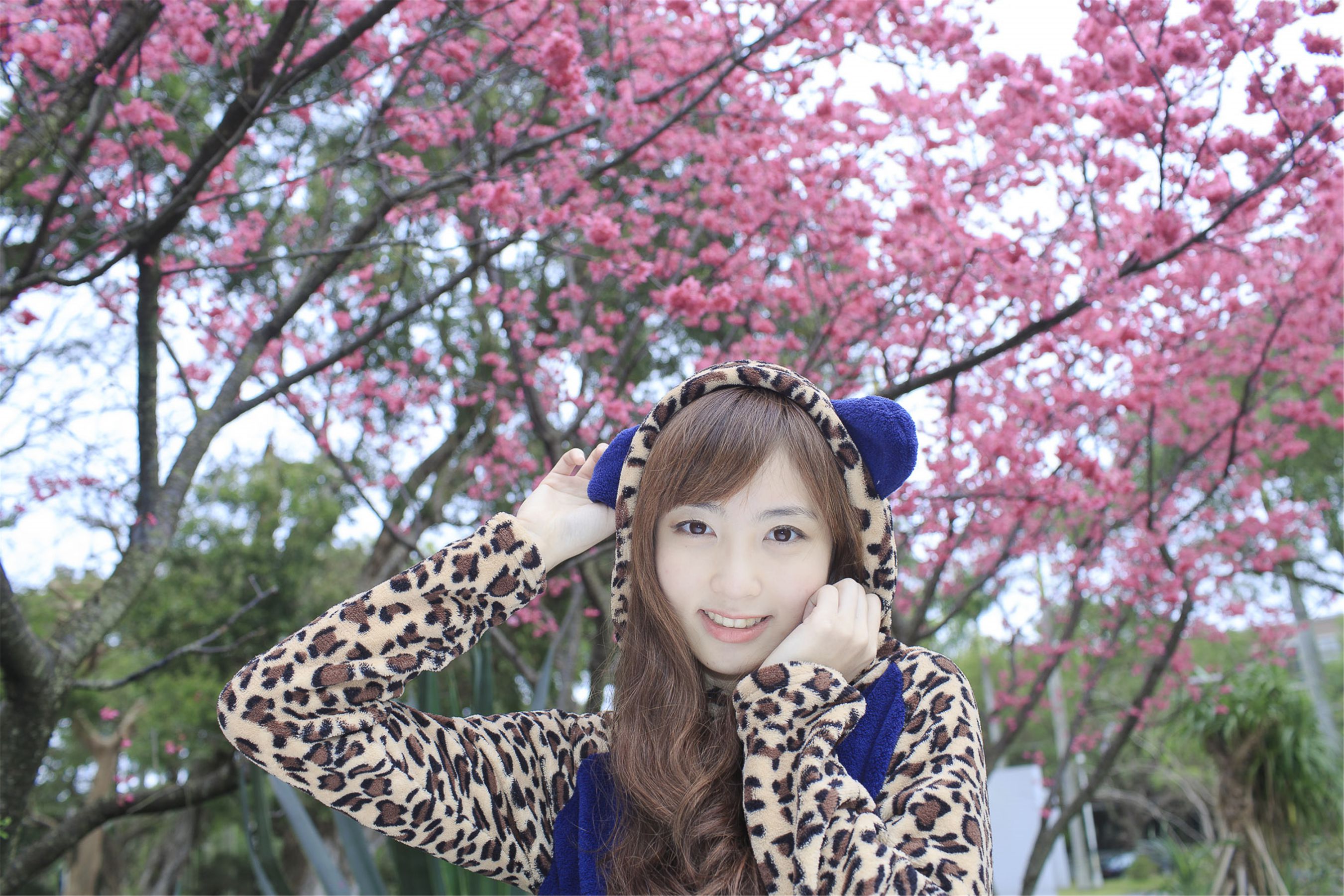 台湾模特艾薇《台大外拍》_第5张