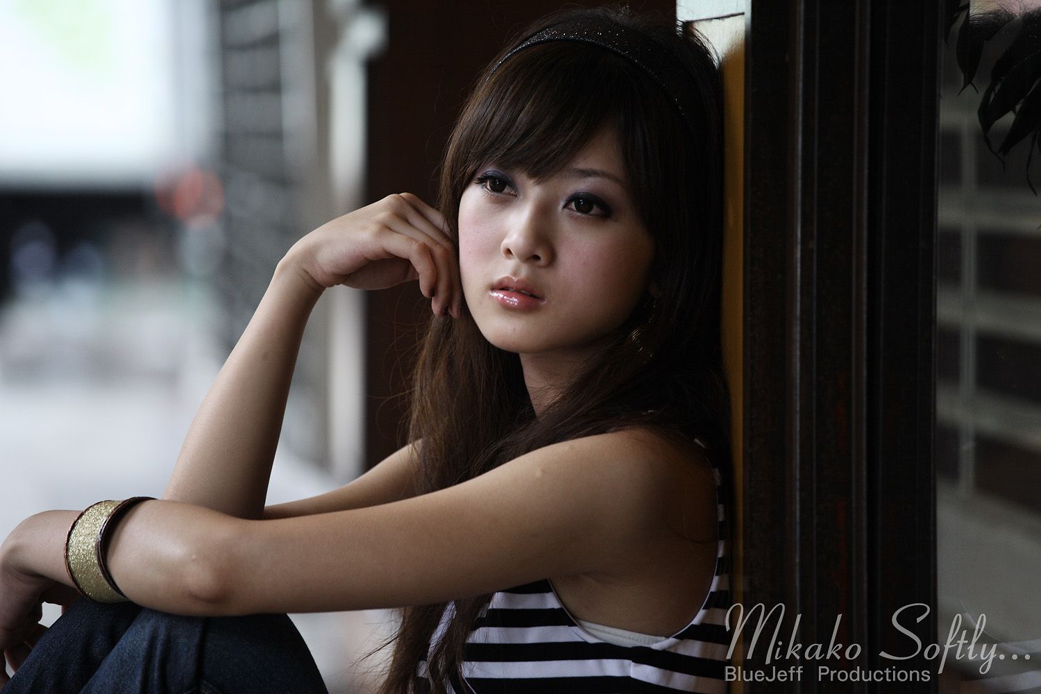 Mikako/张凯洁《咬一口》_第4张