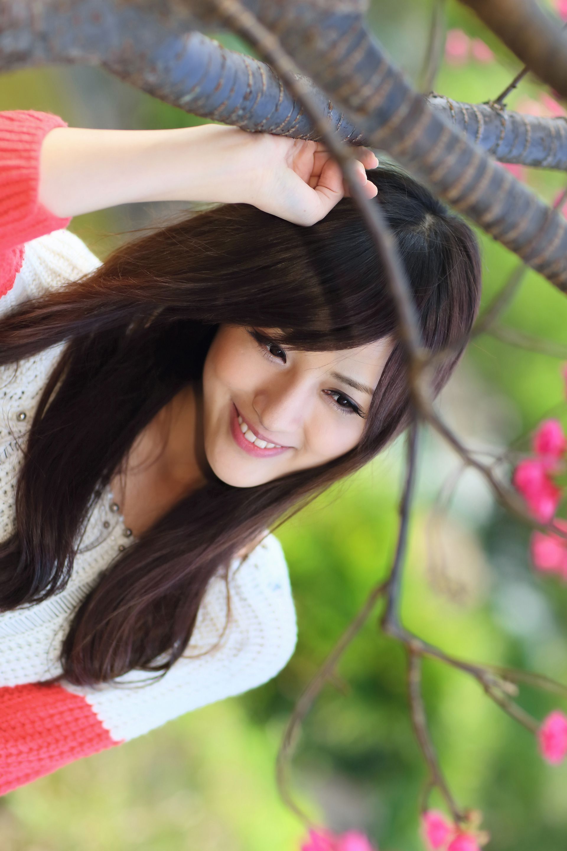 台湾美女鐘幸村/梁以辰《雙溪公園外拍》_第3张