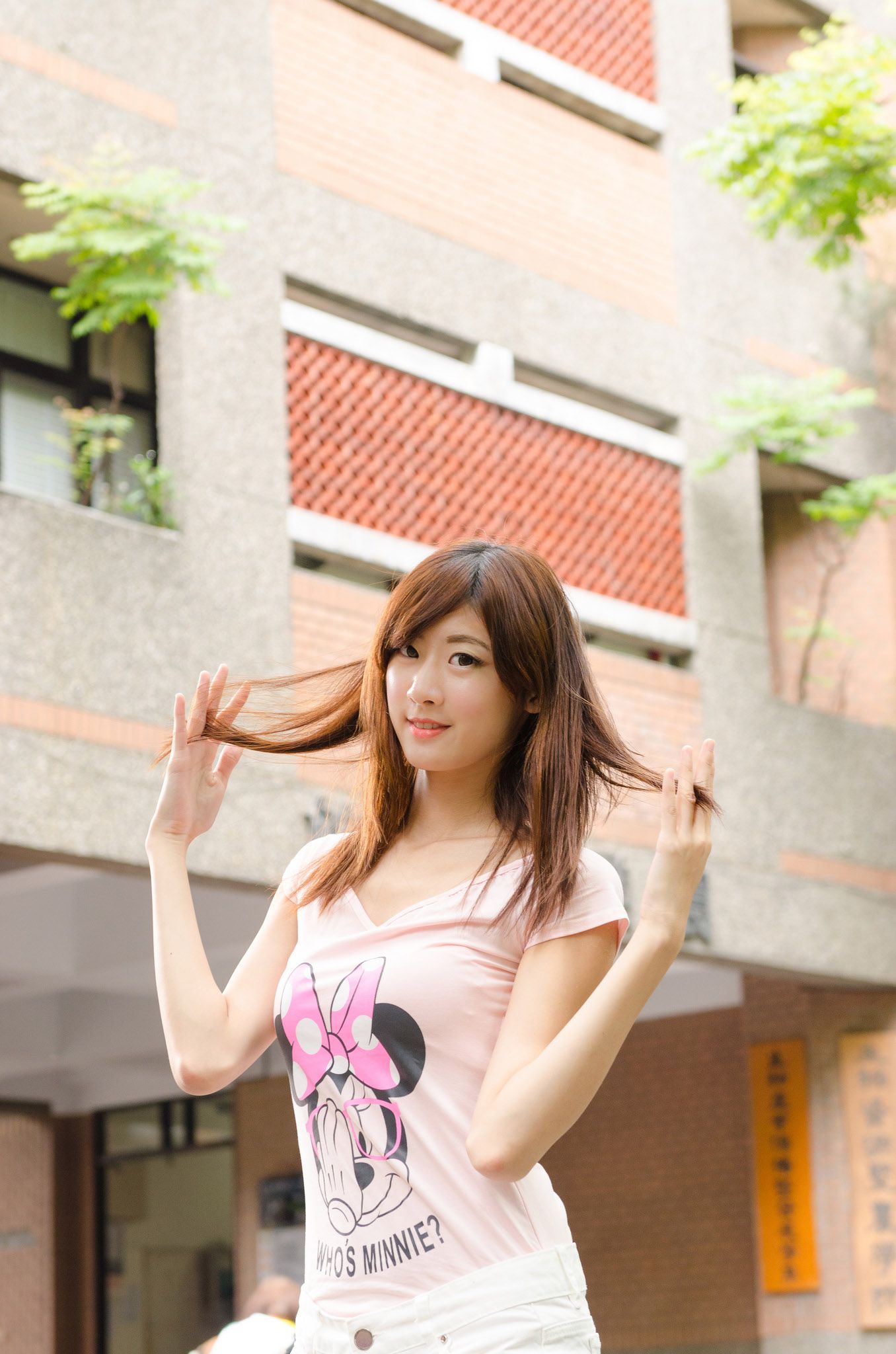 Queena/林茉晶《台大外拍》_第3张